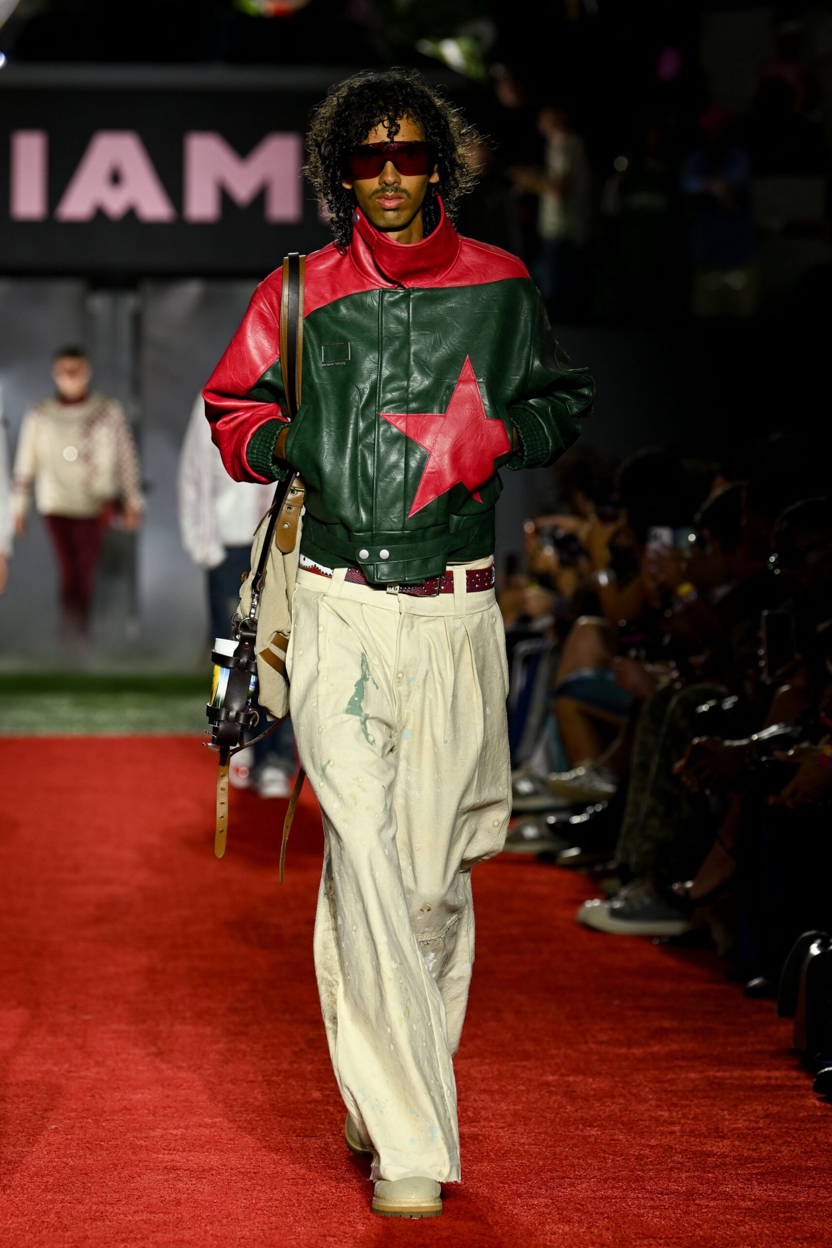 green leather long-sleeve collared fitted zippered embroidered jacket