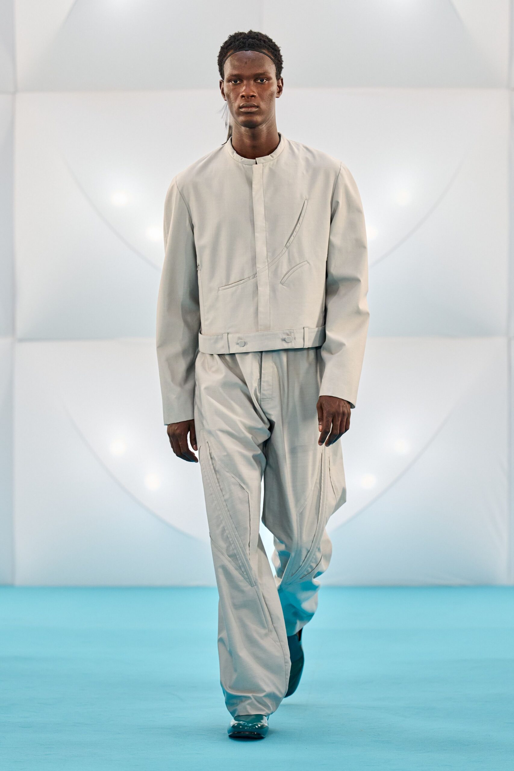 gray relaxed jacket and pants