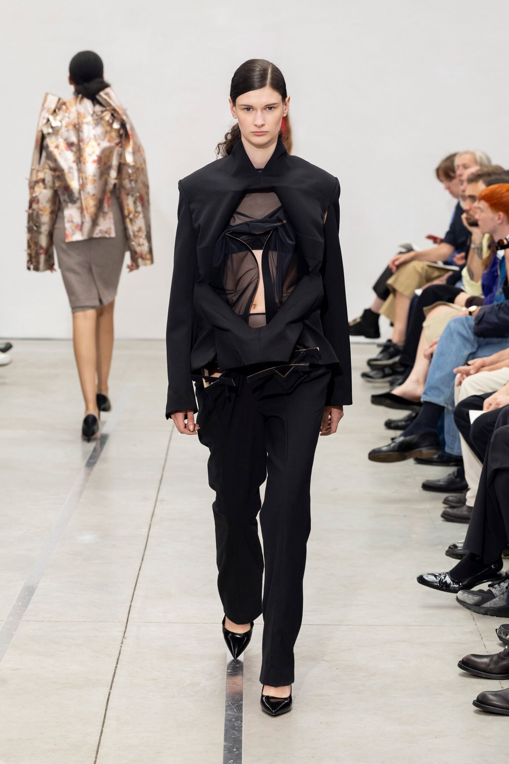 black cotton long-sleeve collared structured layered zippered jacket