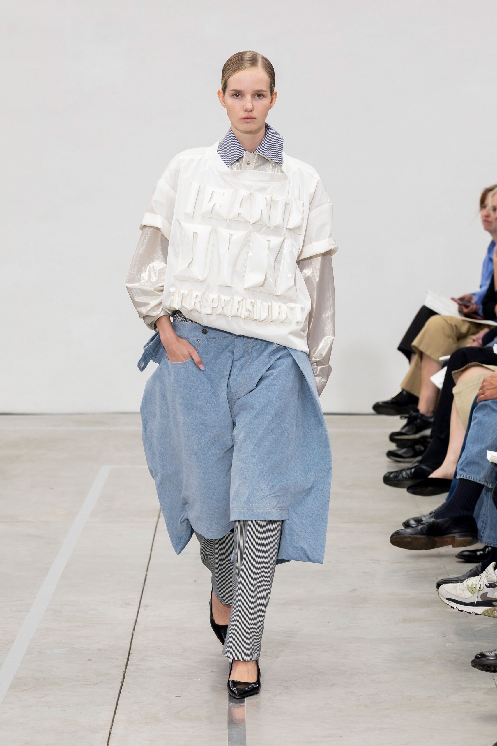 white cotton long-sleeve collared relaxed printed top