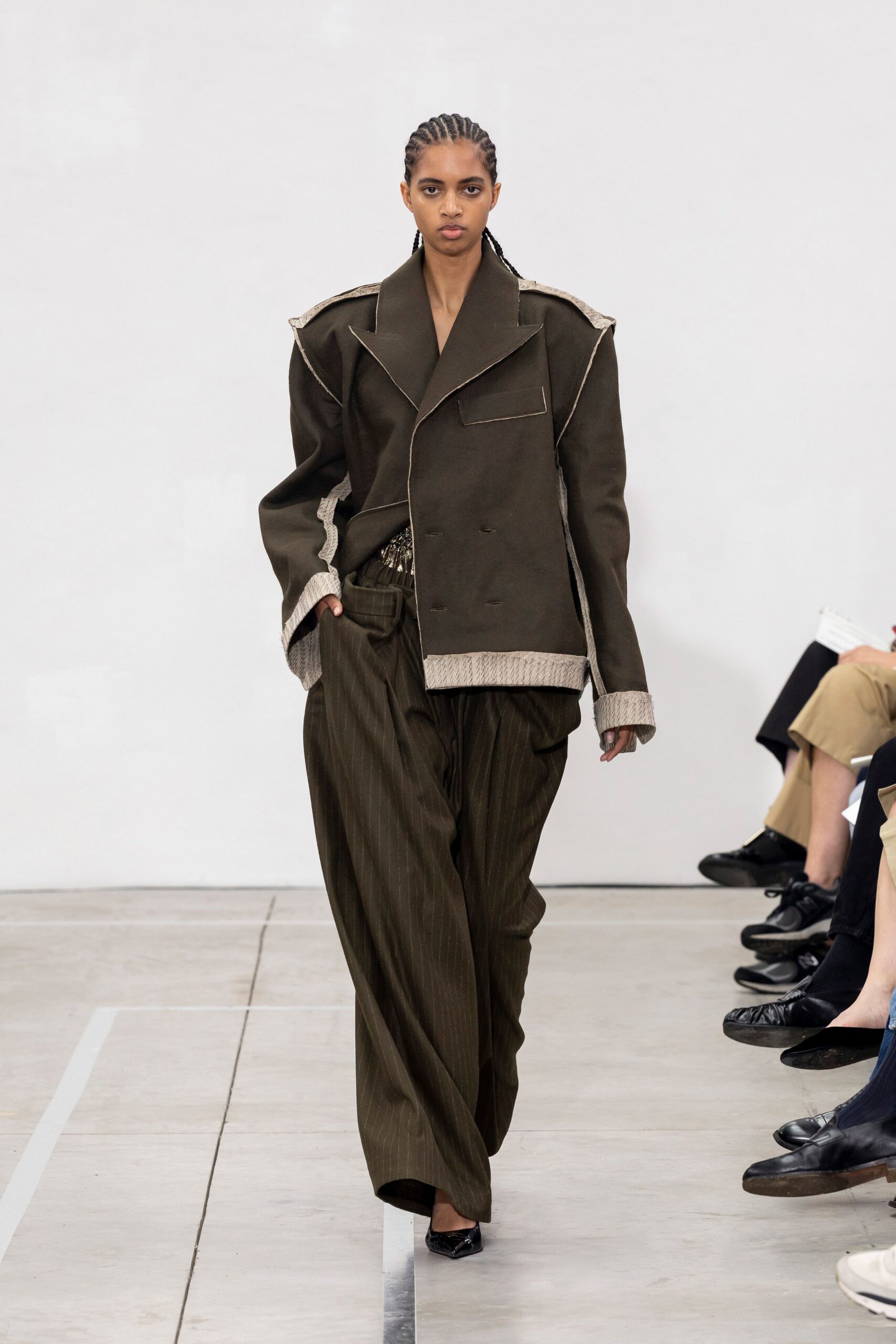 brown cotton long-sleeve collared oversized buttoned jacket
