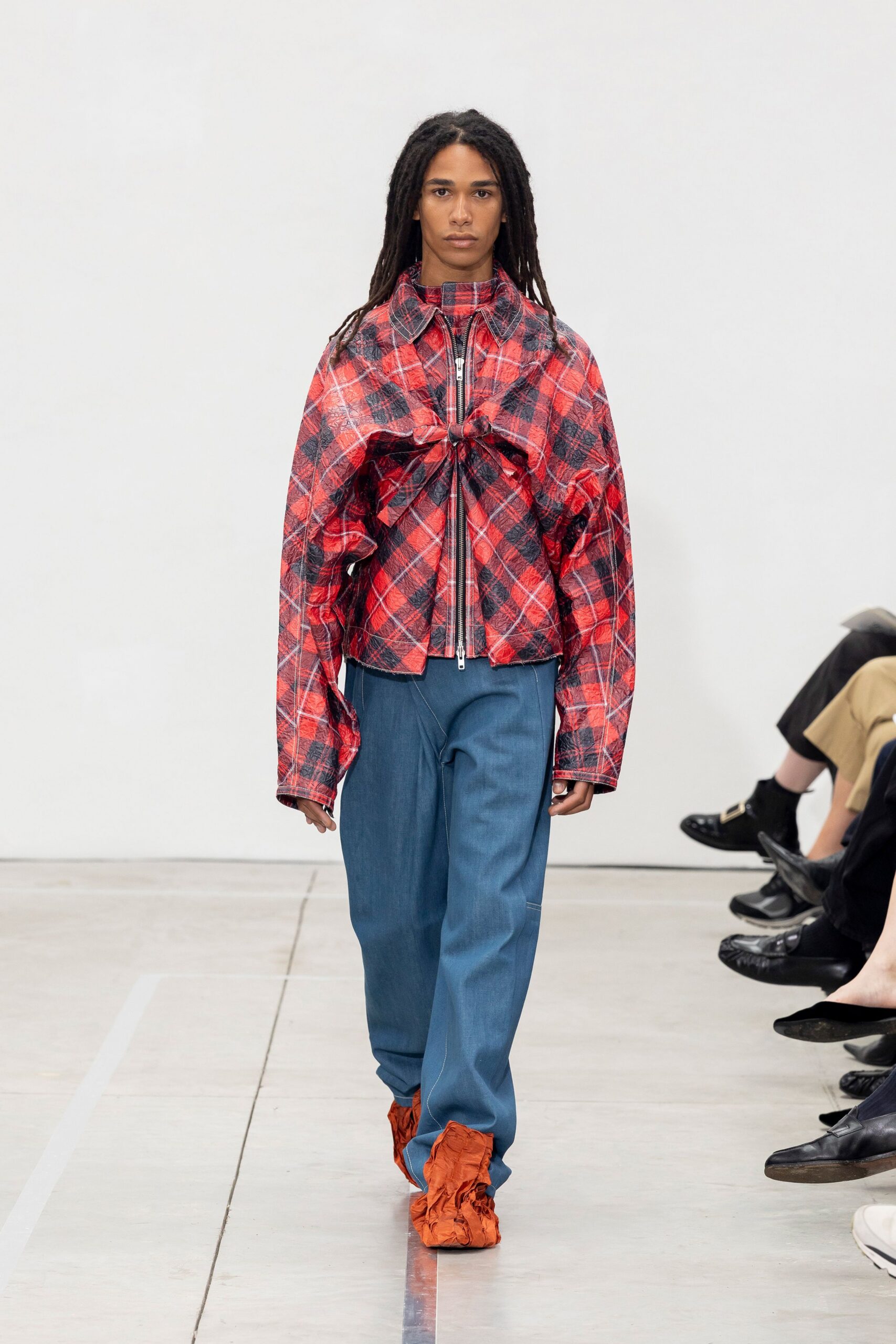 red cotton long-sleeve collared relaxed checked jacket