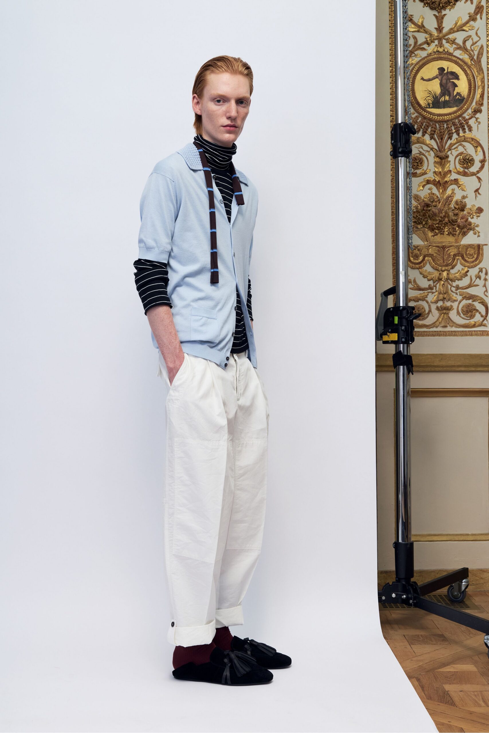 white cotton relaxed pleated pants