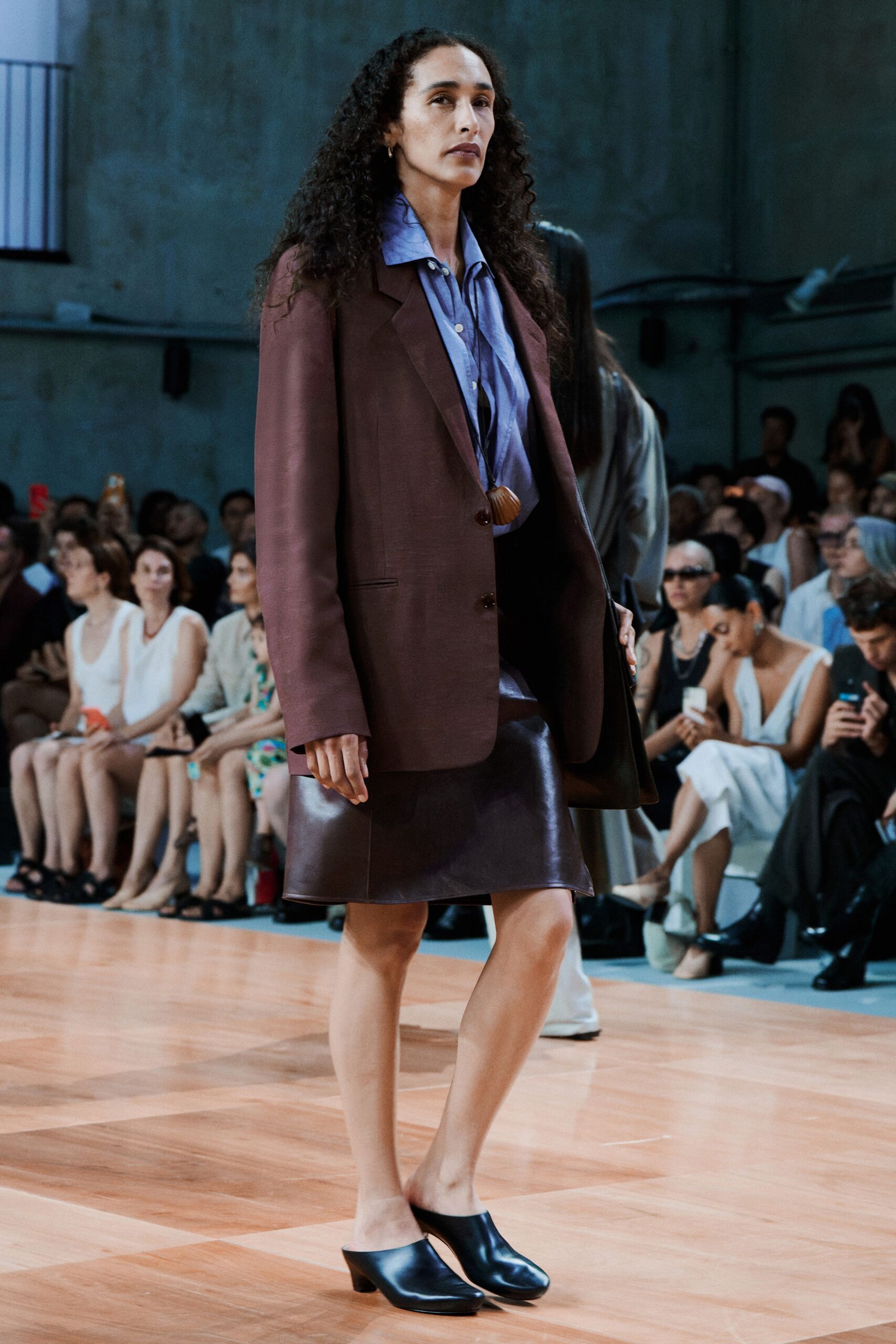 brown wool long-sleeve collared tailored blazer