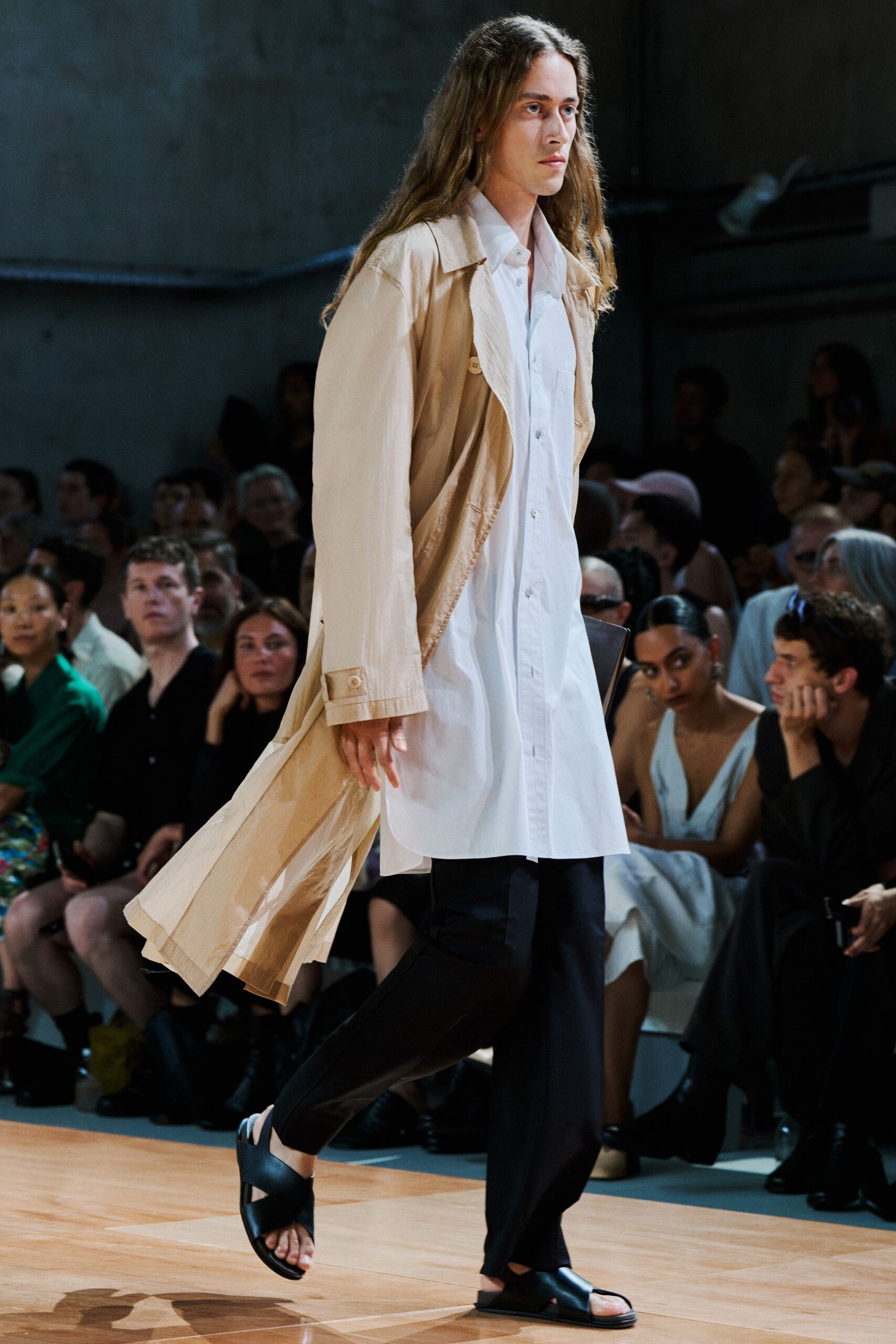 beige cotton long-sleeve collared relaxed layered midi coat
