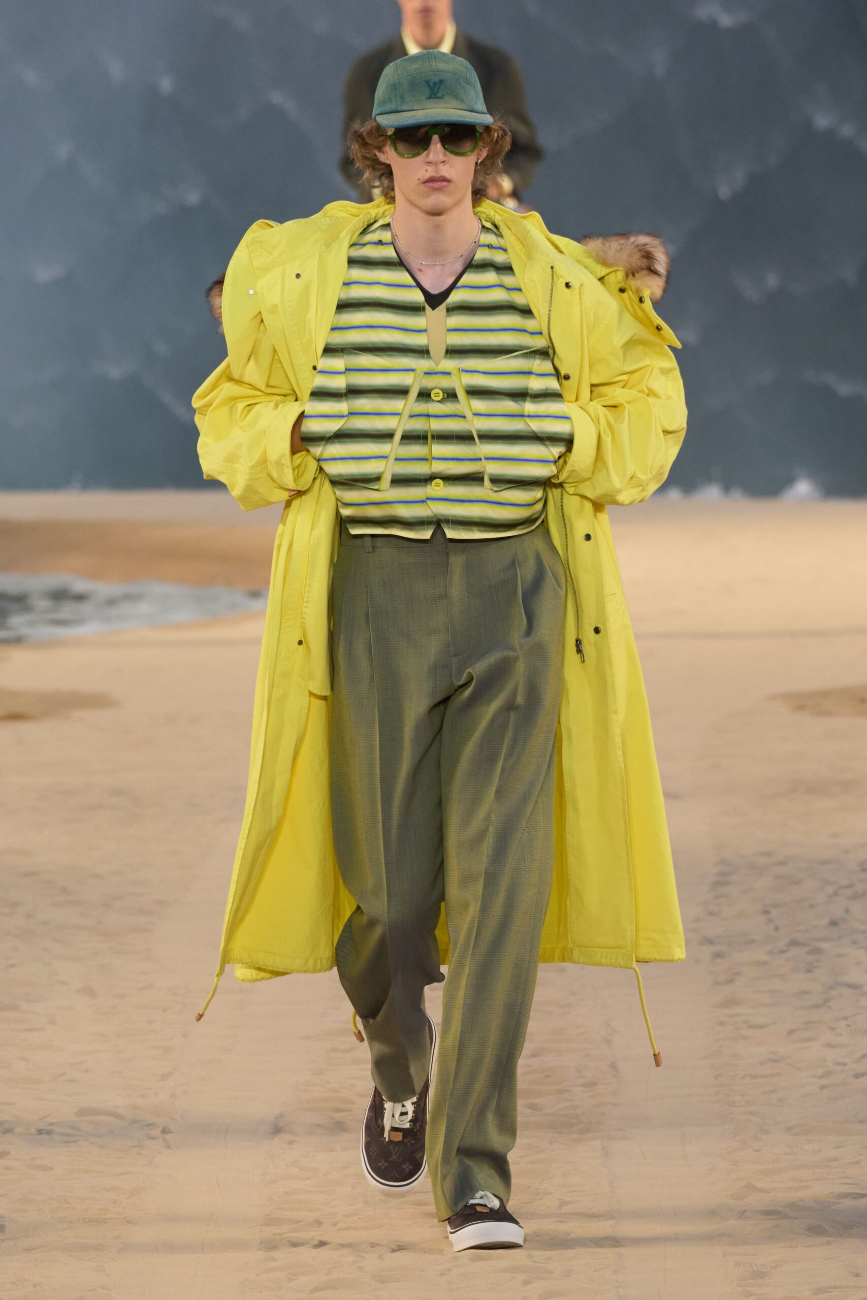 yellow vinyl long-sleeve collared relaxed zippered coat