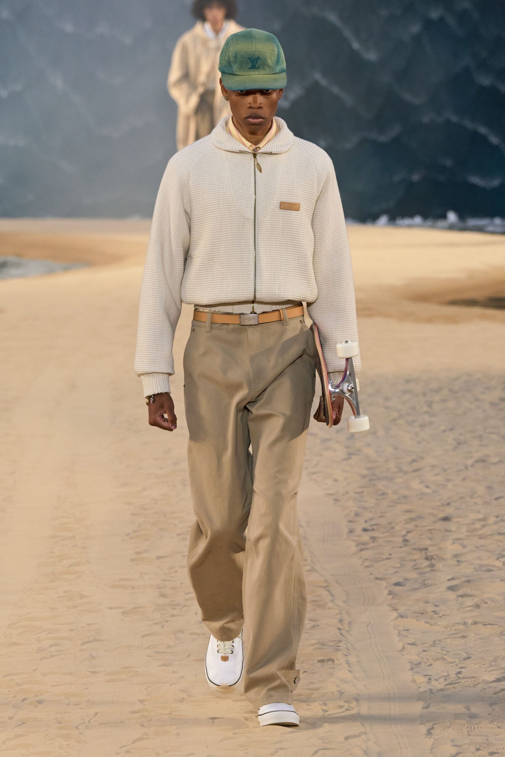 white cotton long-sleeve collared relaxed zippered jacket