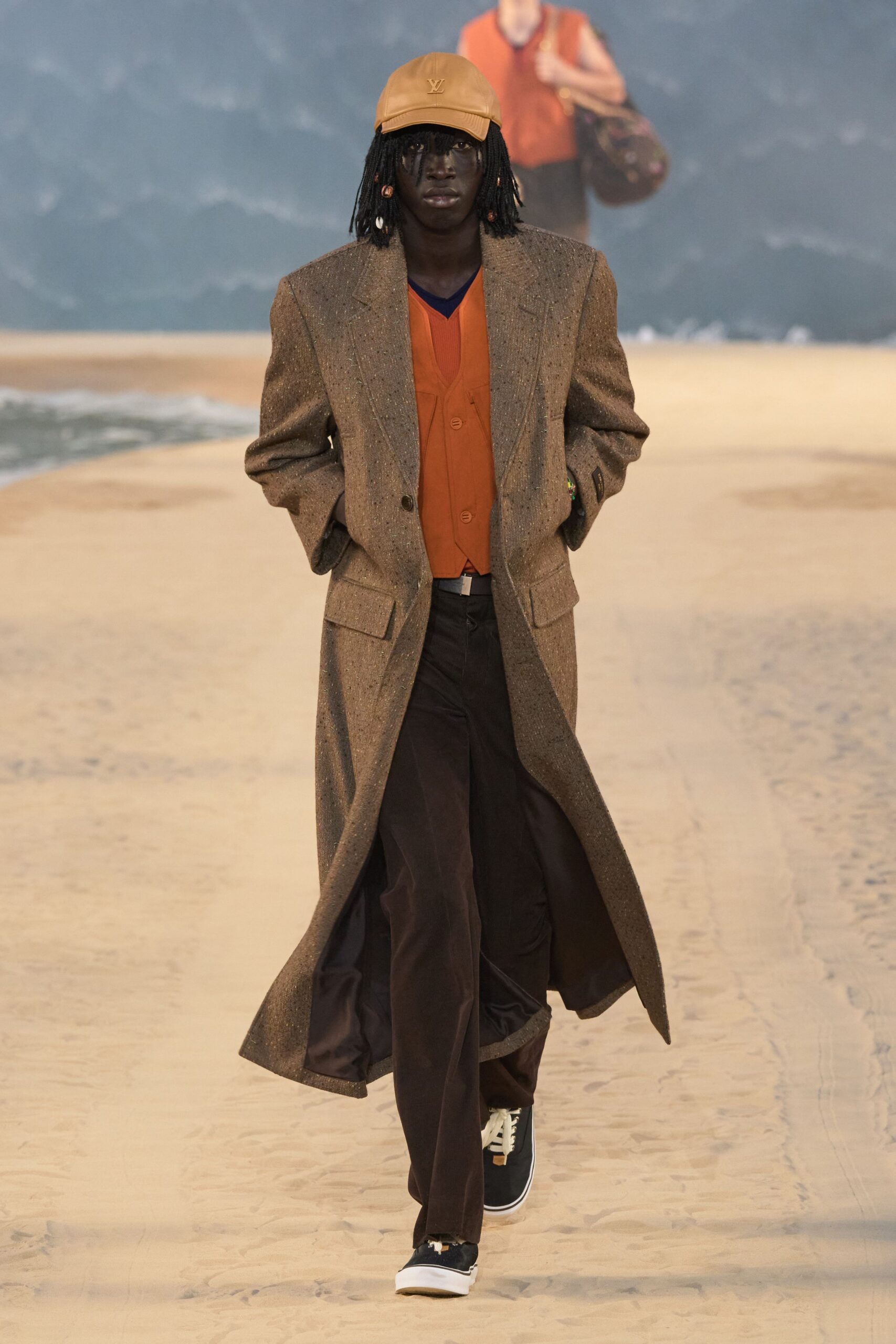 brown wool long-sleeve collared relaxed buttoned maxi coat