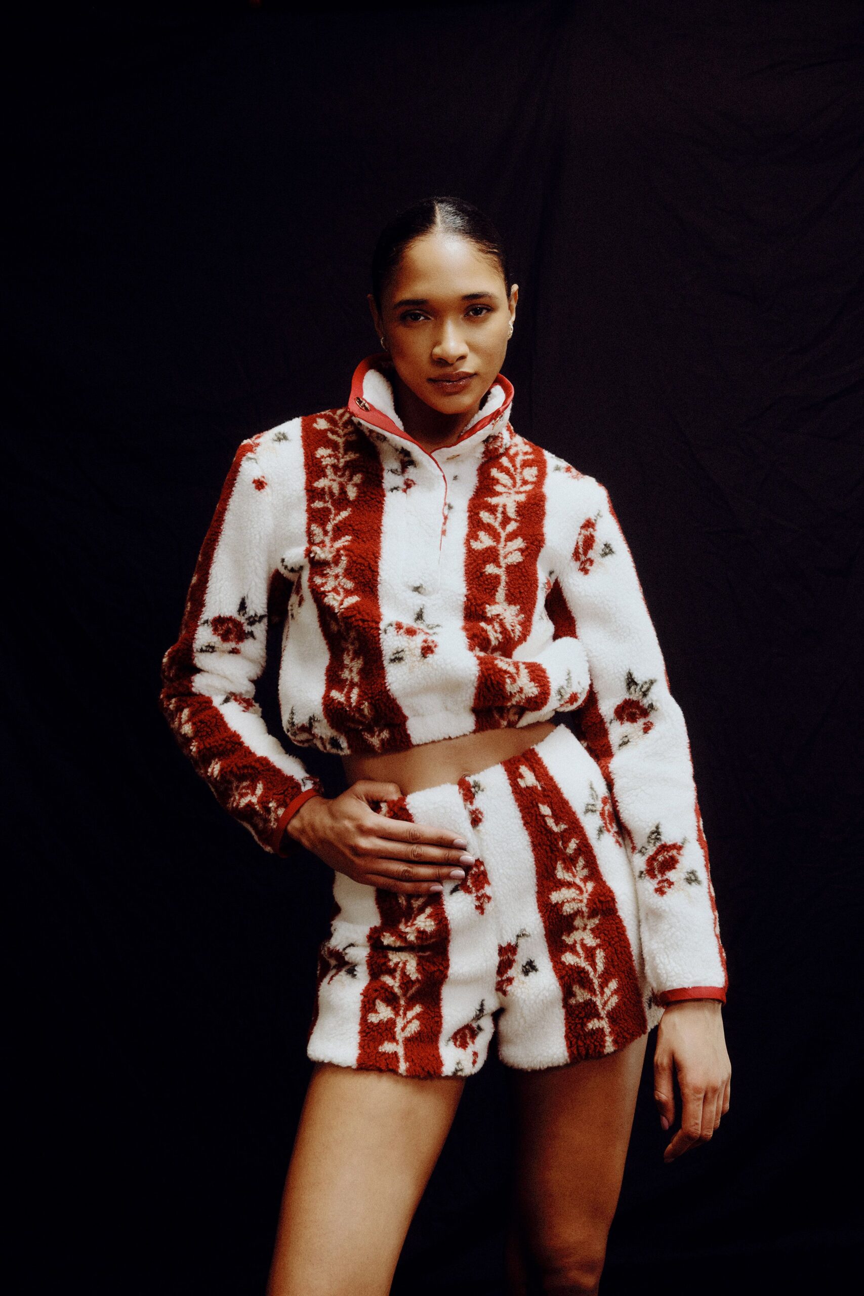 white cotton long-sleeve collared fitted embroidered zippered jacket