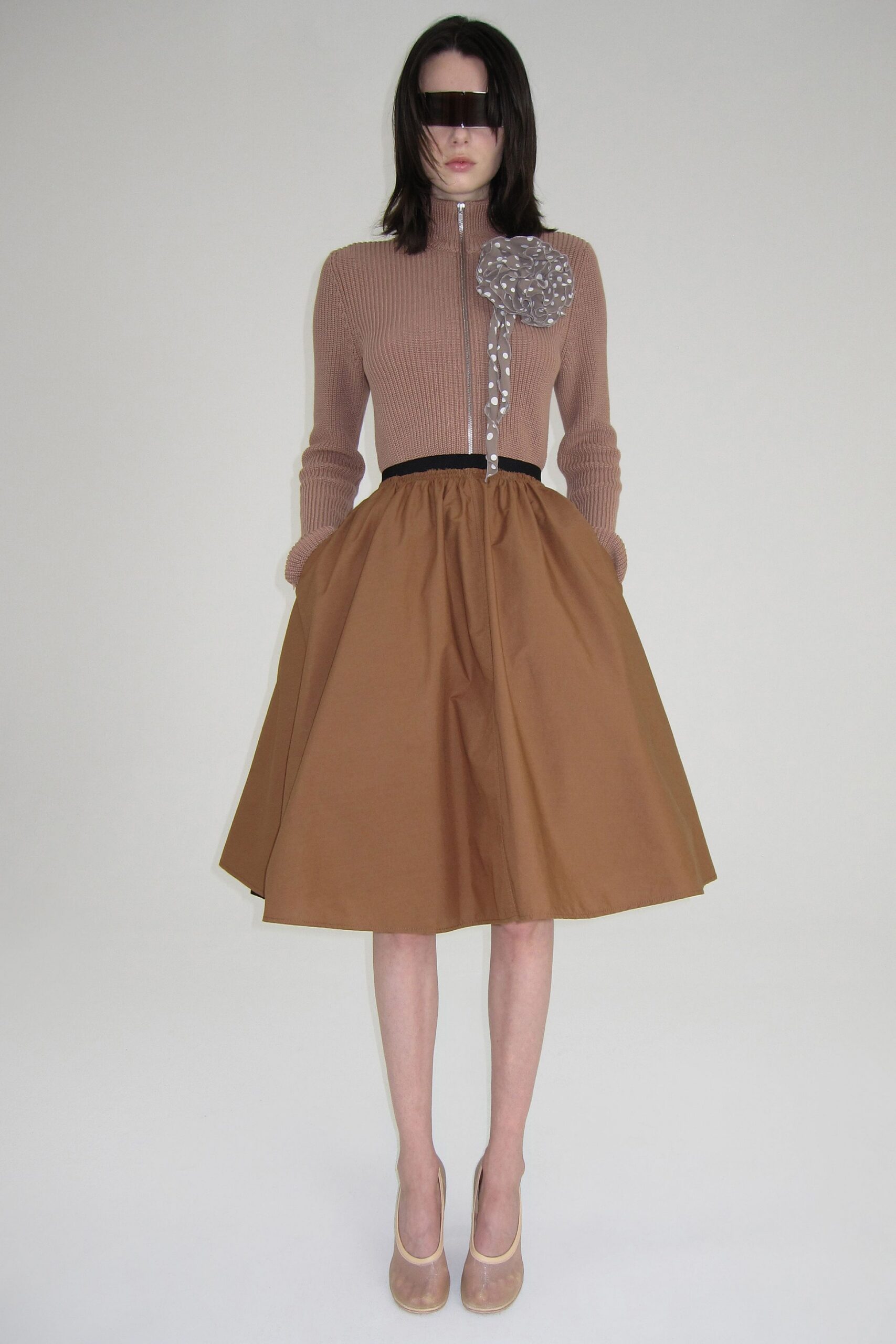 beige cotton long-sleeve collared fitted zippered pleated top