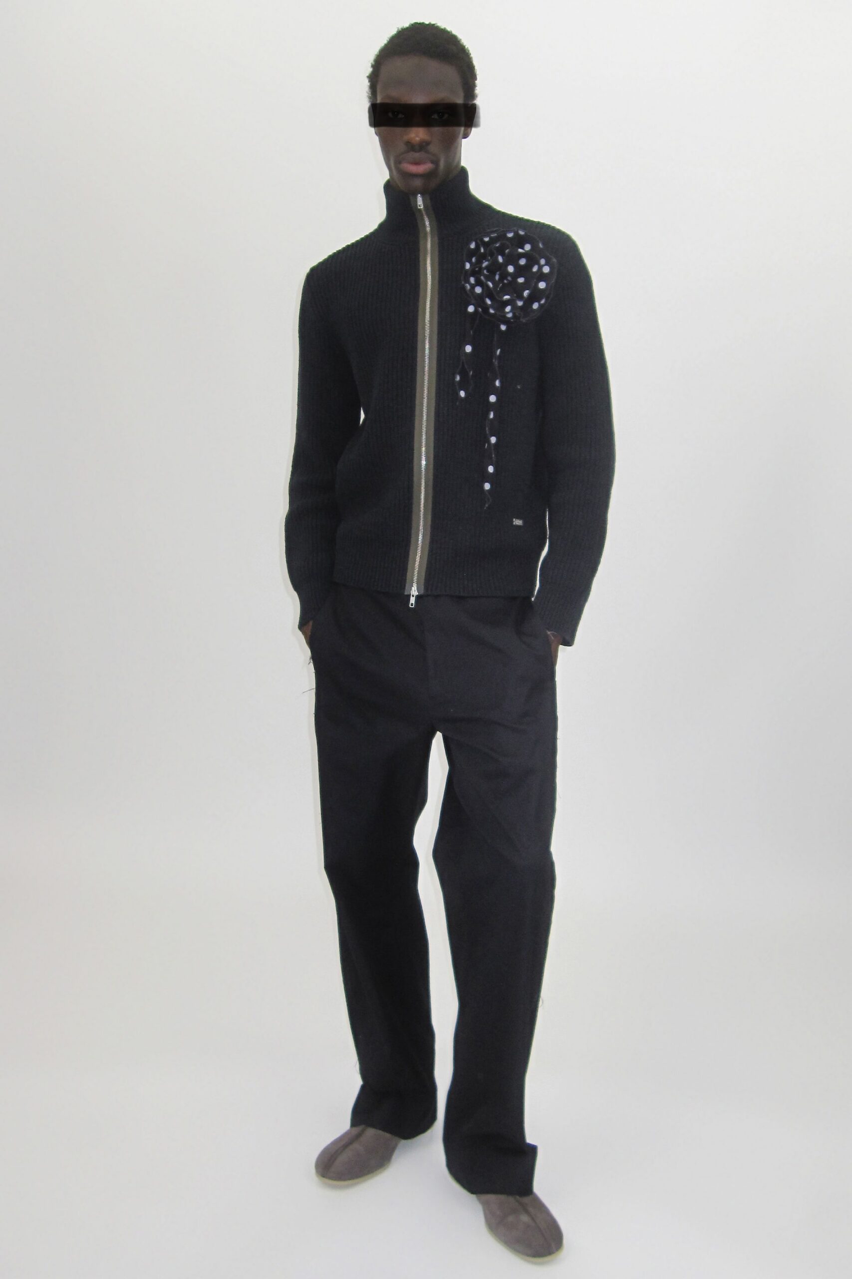 black cotton long-sleeve fitted zippered embellished sweater
