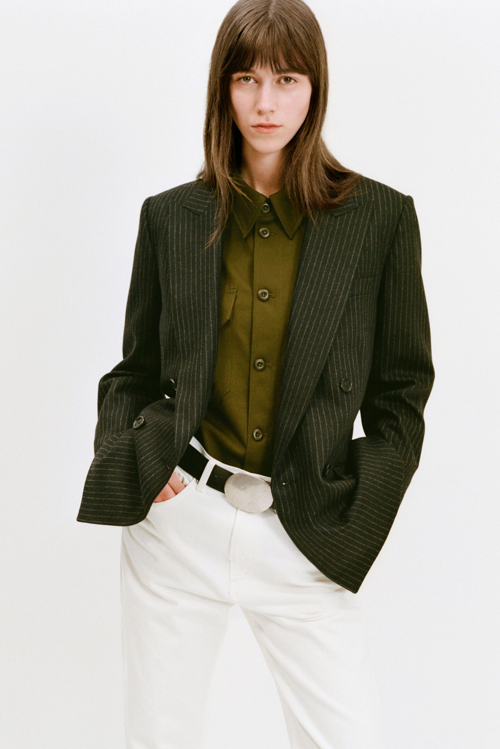 black long-sleeve collared relaxed striped blazer