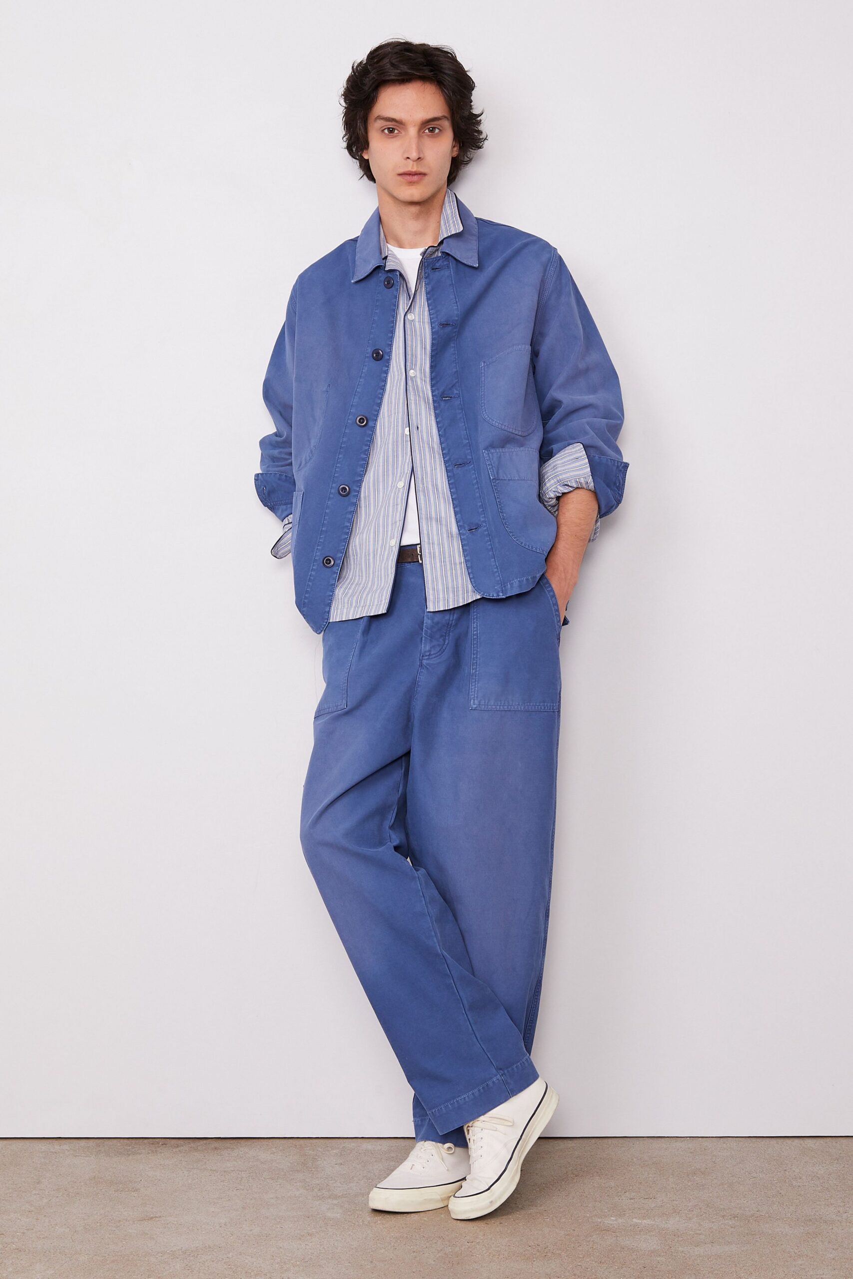 blue cotton long-sleeve collared relaxed jacket