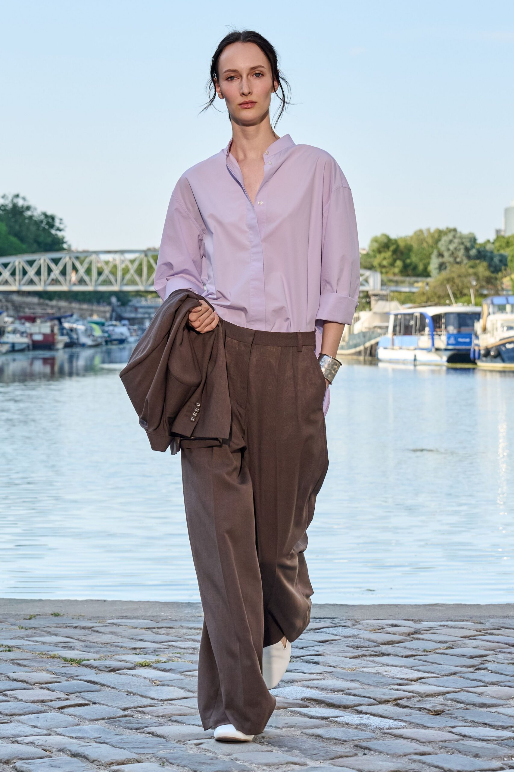 brown cotton long-sleeve collared structured blazer