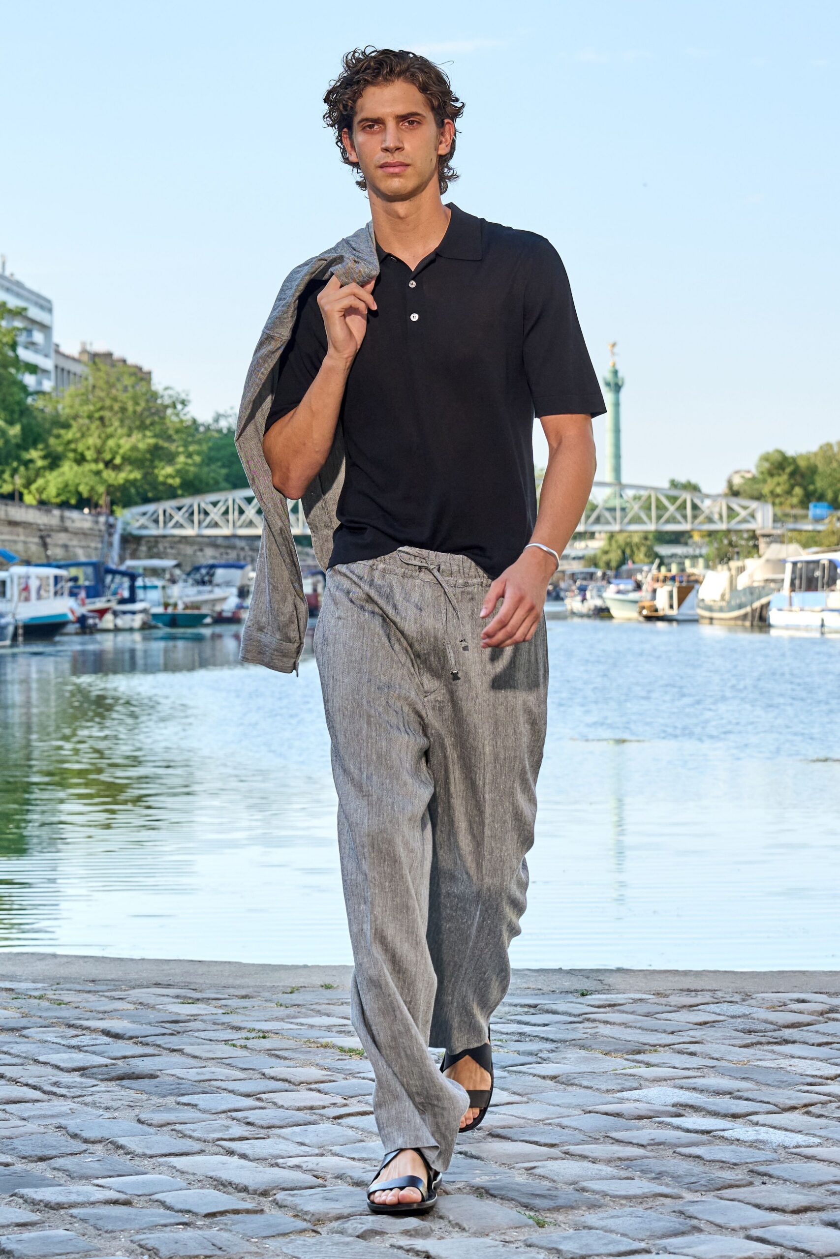 gray linen relaxed pleated pants