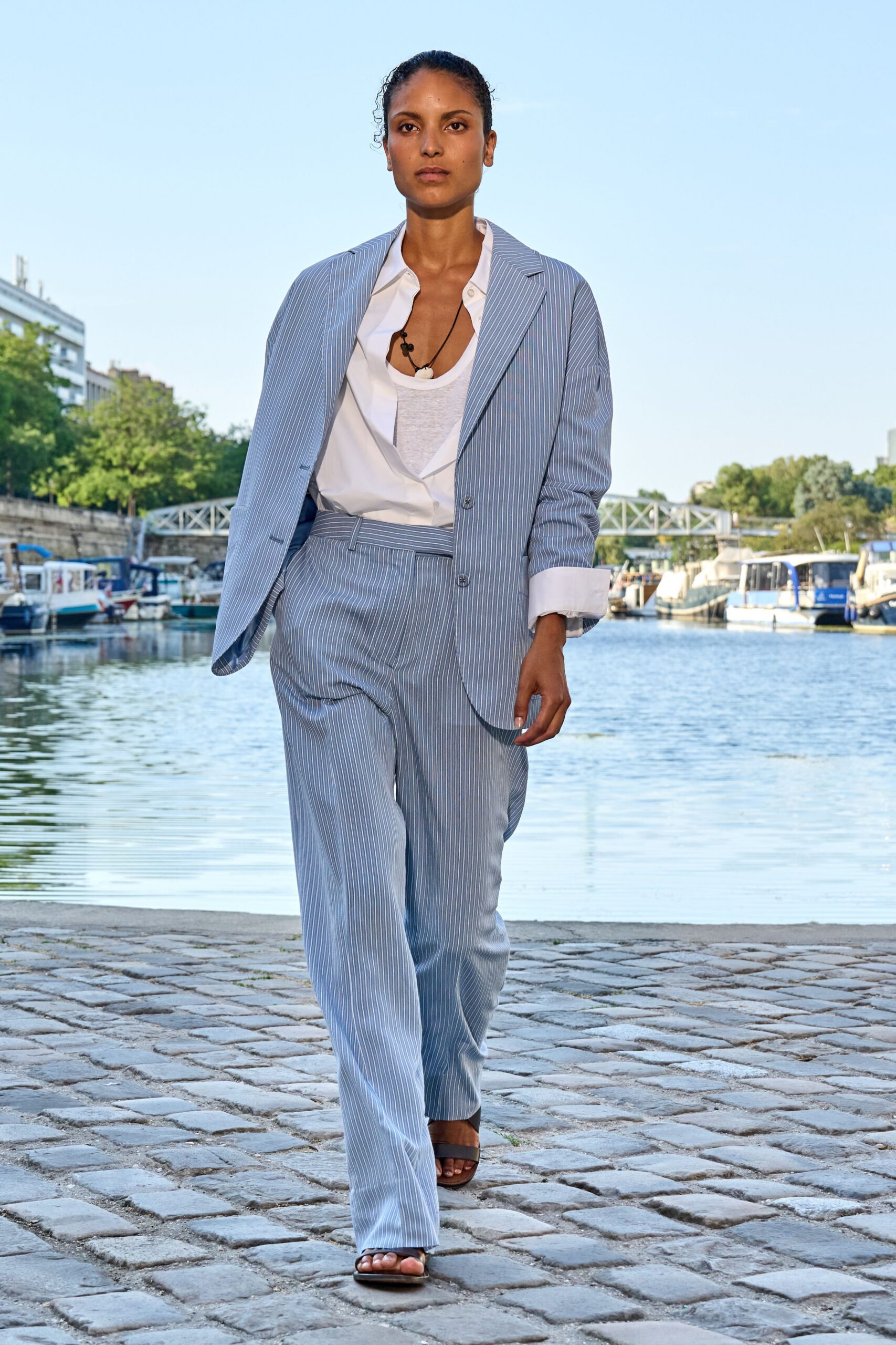 blue tailored straight-leg striped pants