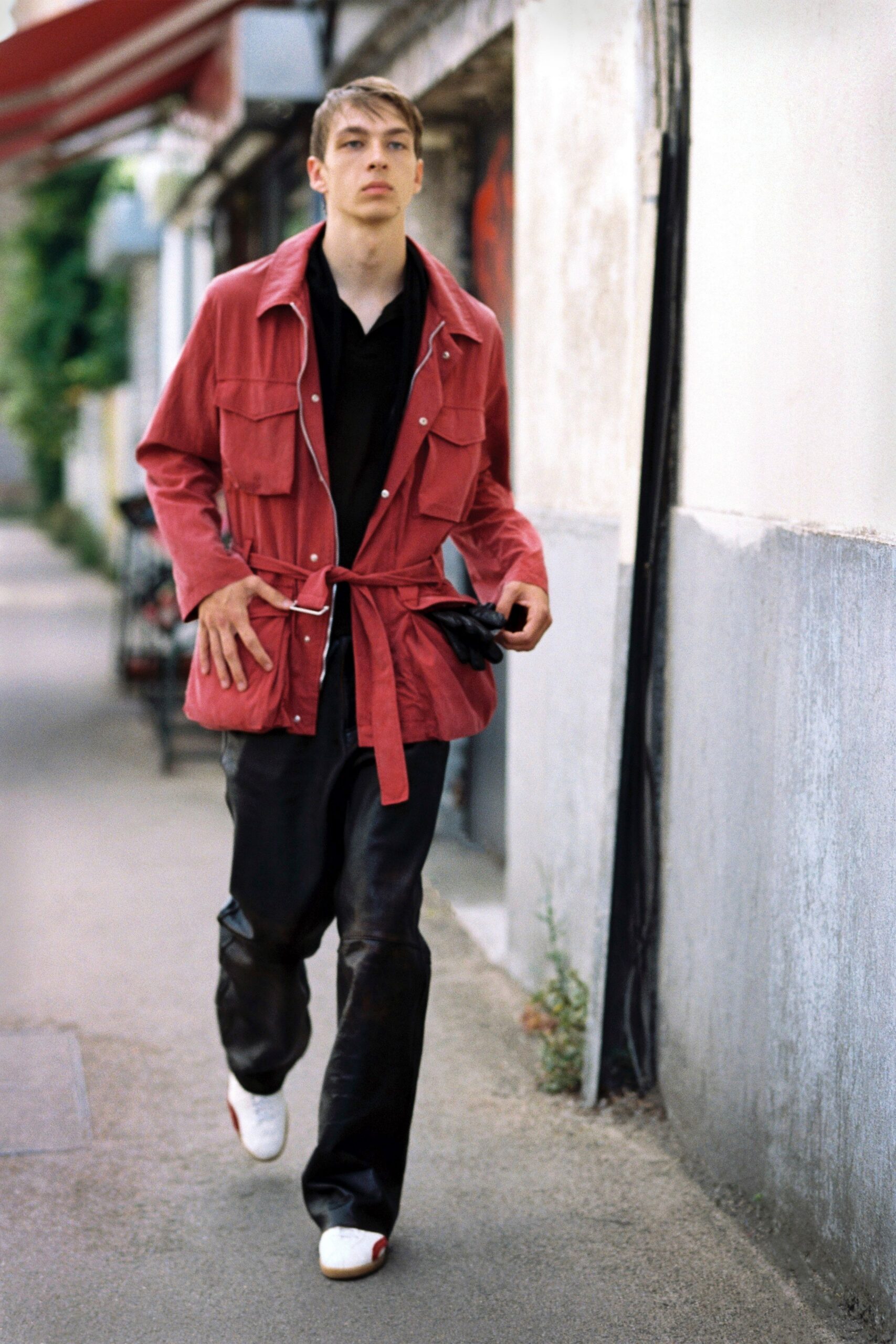 red cotton long-sleeve collared relaxed buttoned pockets jacket