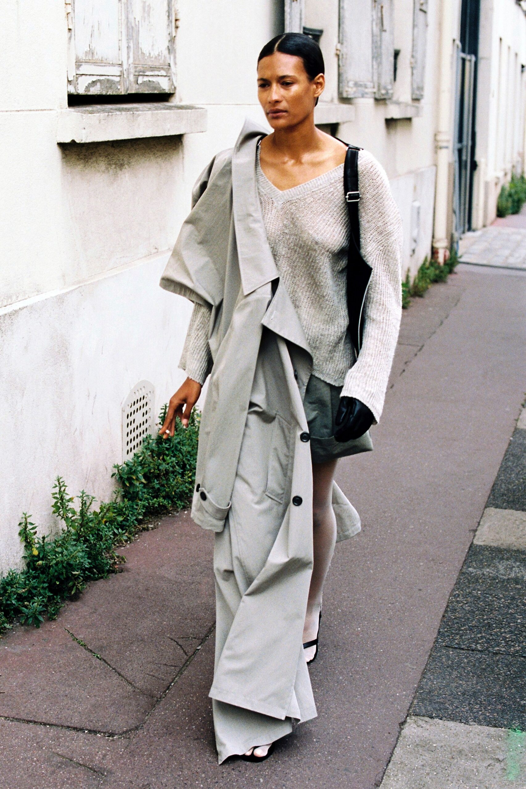 gray cotton long-sleeve collared oversized draped trench