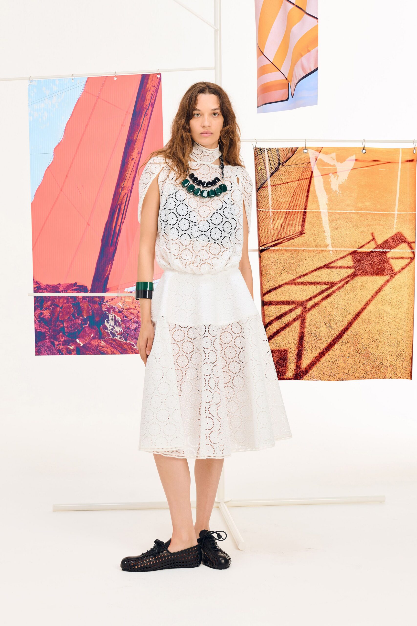 white lace sleeveless v-neck fitted pleated layered dress