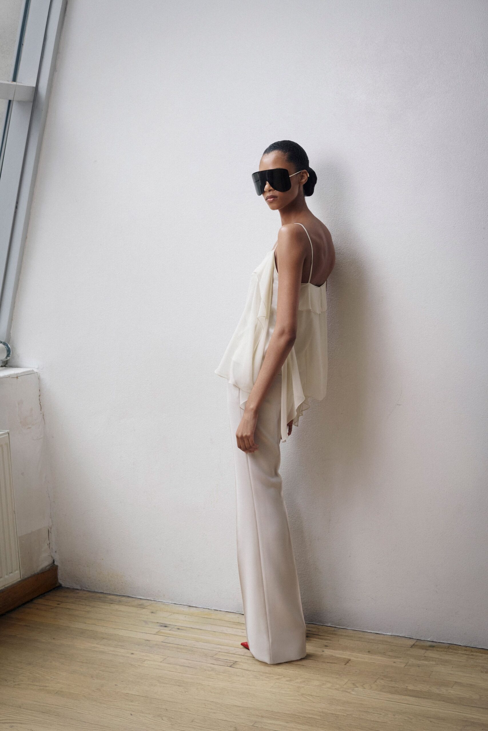 white silk sleeveless v-neck fitted layered flowing top