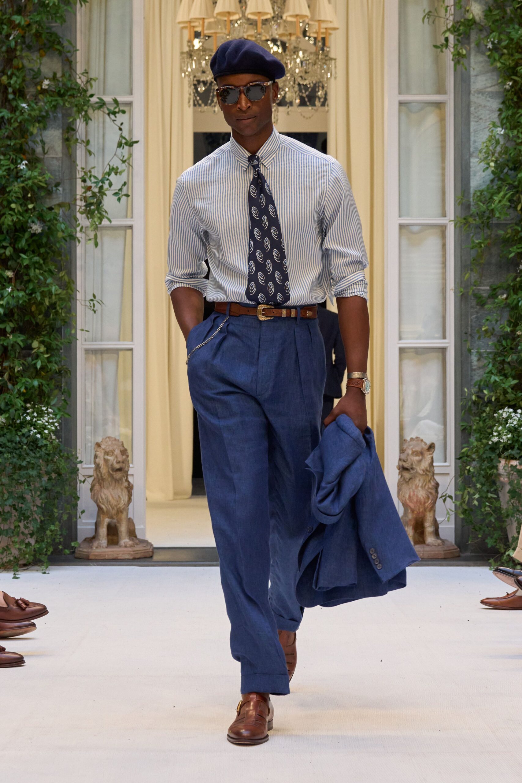 blue linen relaxed high-waisted pleated pants