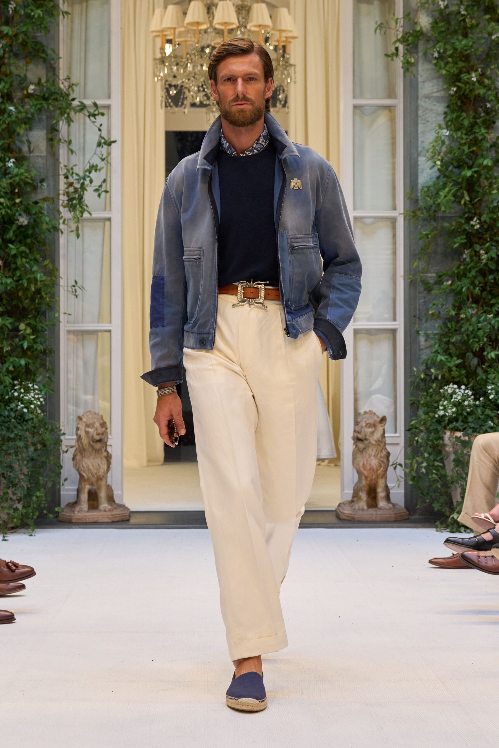 blue denim long-sleeve collared structured buttoned jacket