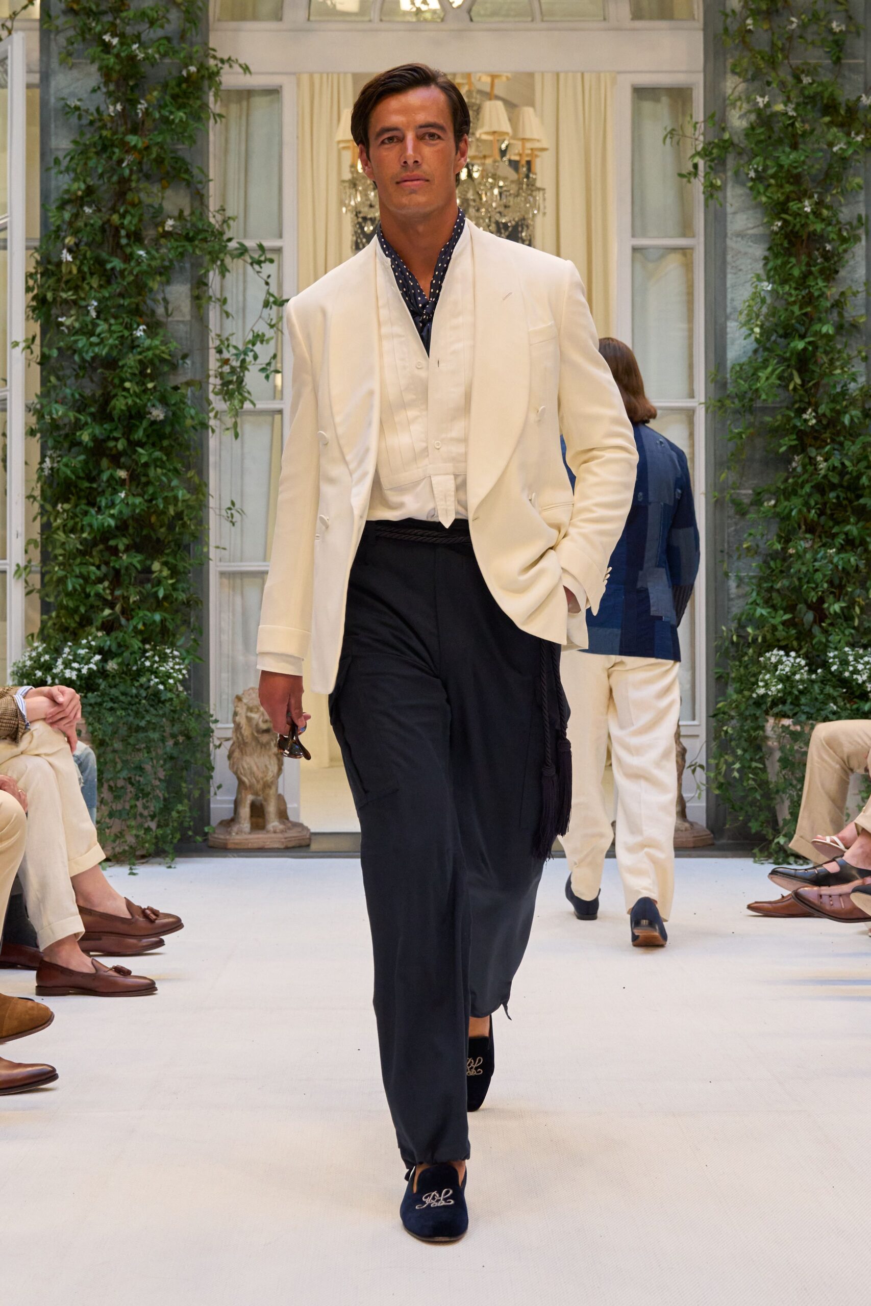 white tailored blazer black pants