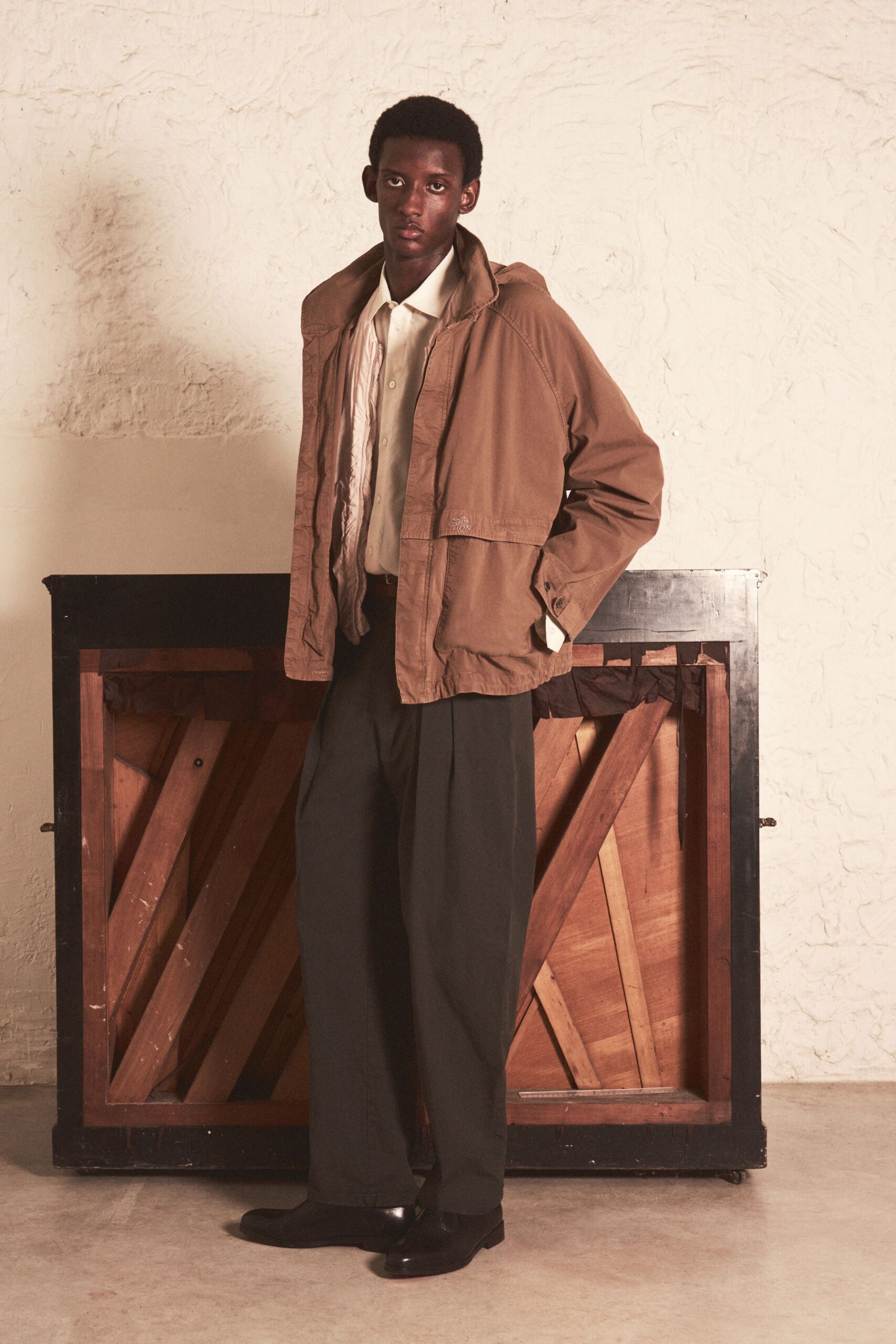 brown cotton long-sleeve collared relaxed jacket