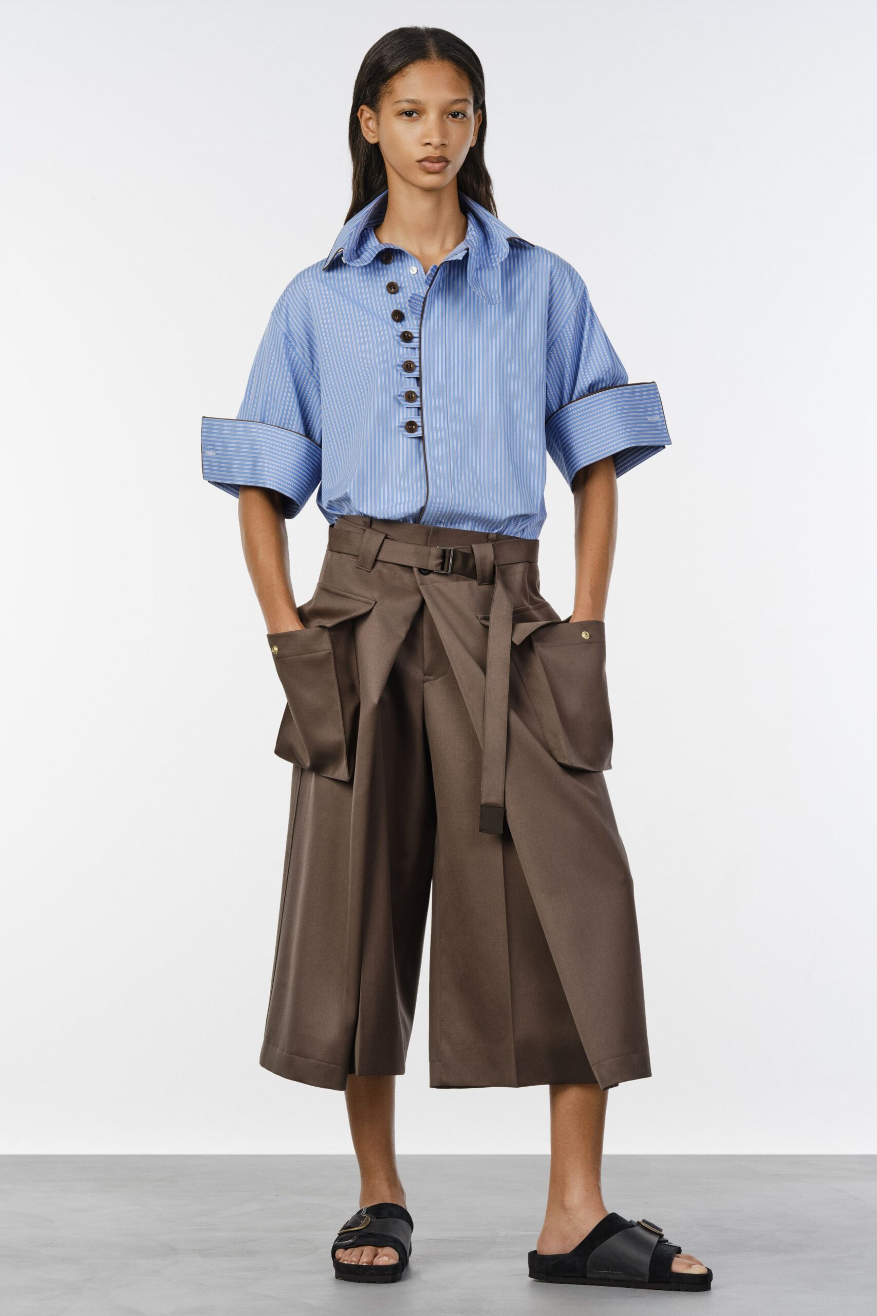 blue cotton short-sleeve collared relaxed striped buttoned shirt