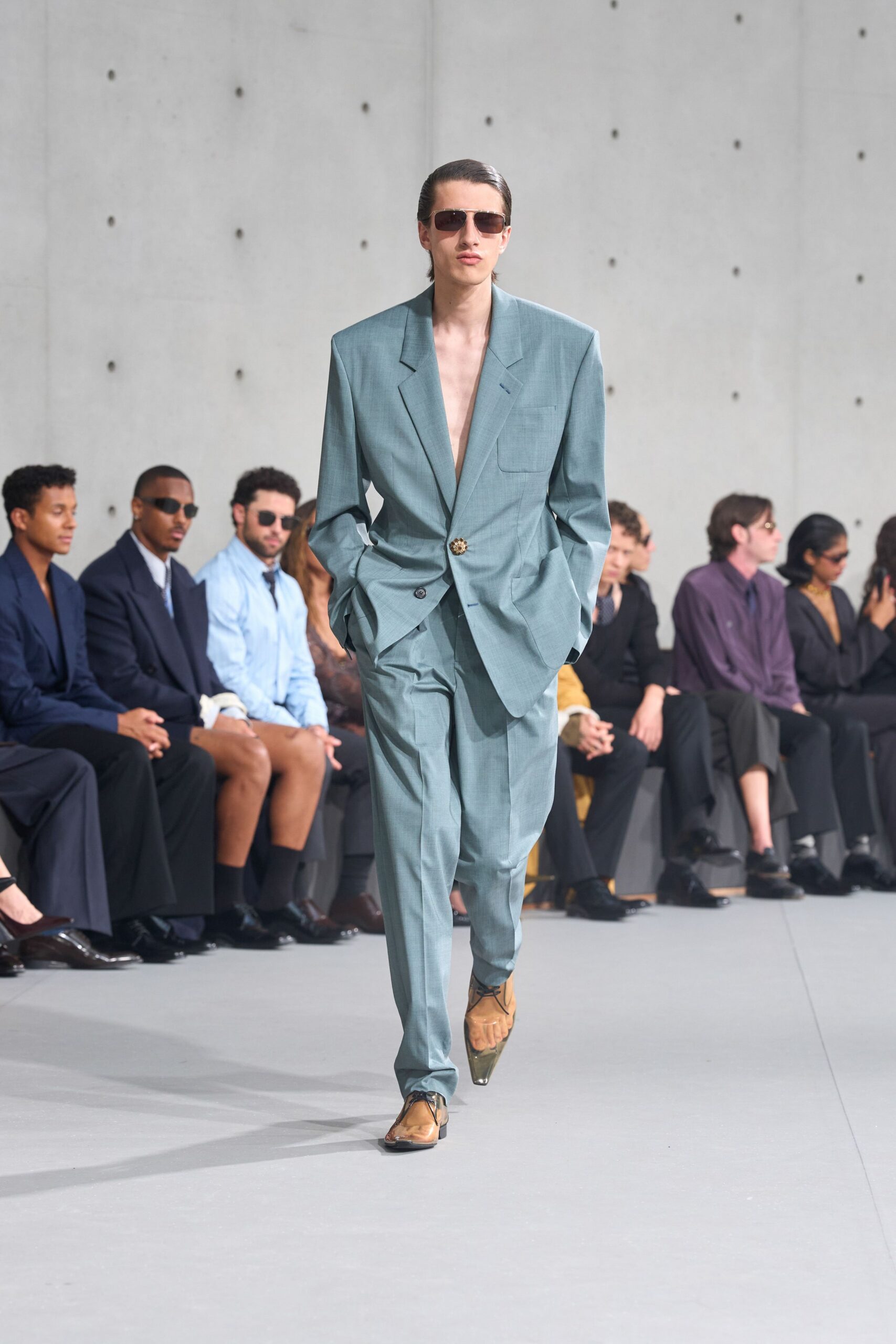 blue cotton long-sleeve v-neck tailored buttoned suit