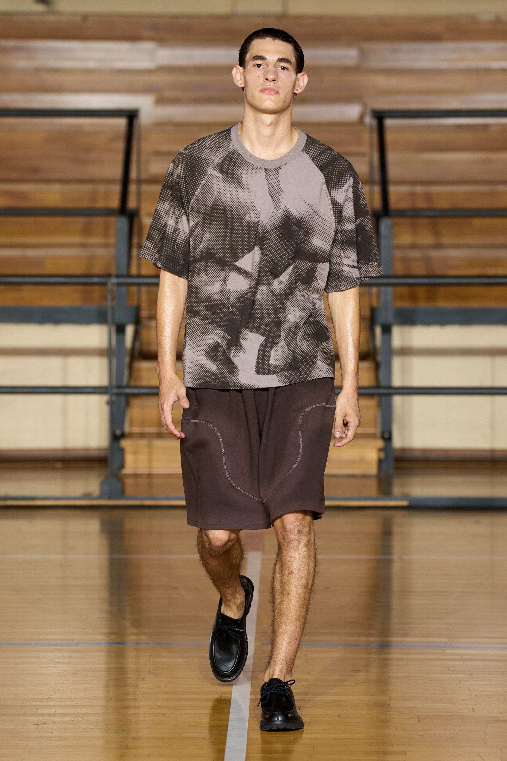 brown cotton relaxed short shorts