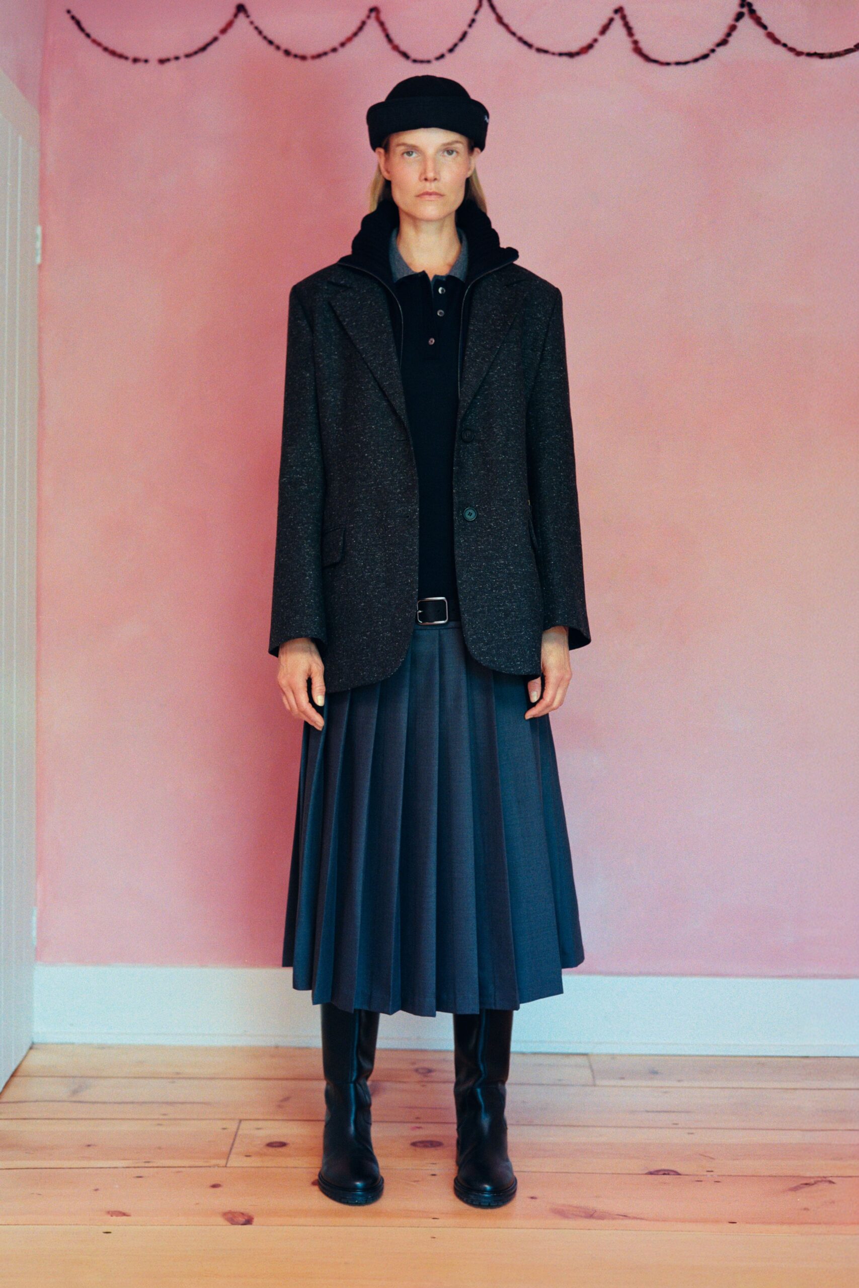 Sea Resort 2027 Look 20