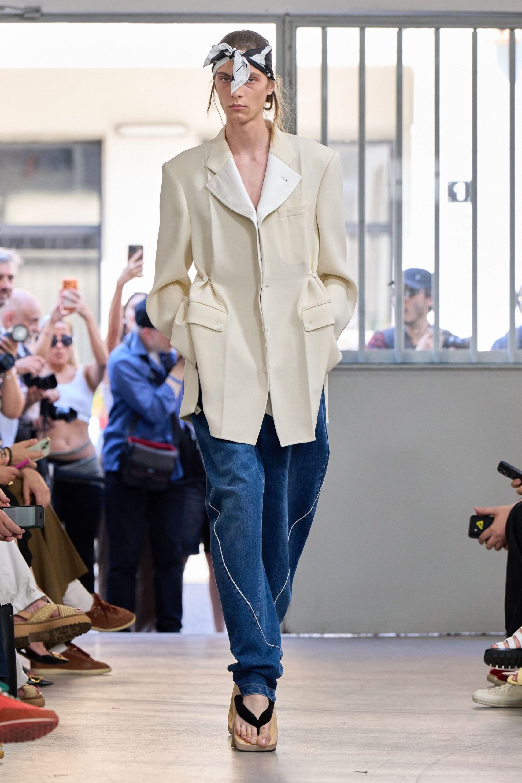 white cotton long-sleeve collared structured buttoned blazer