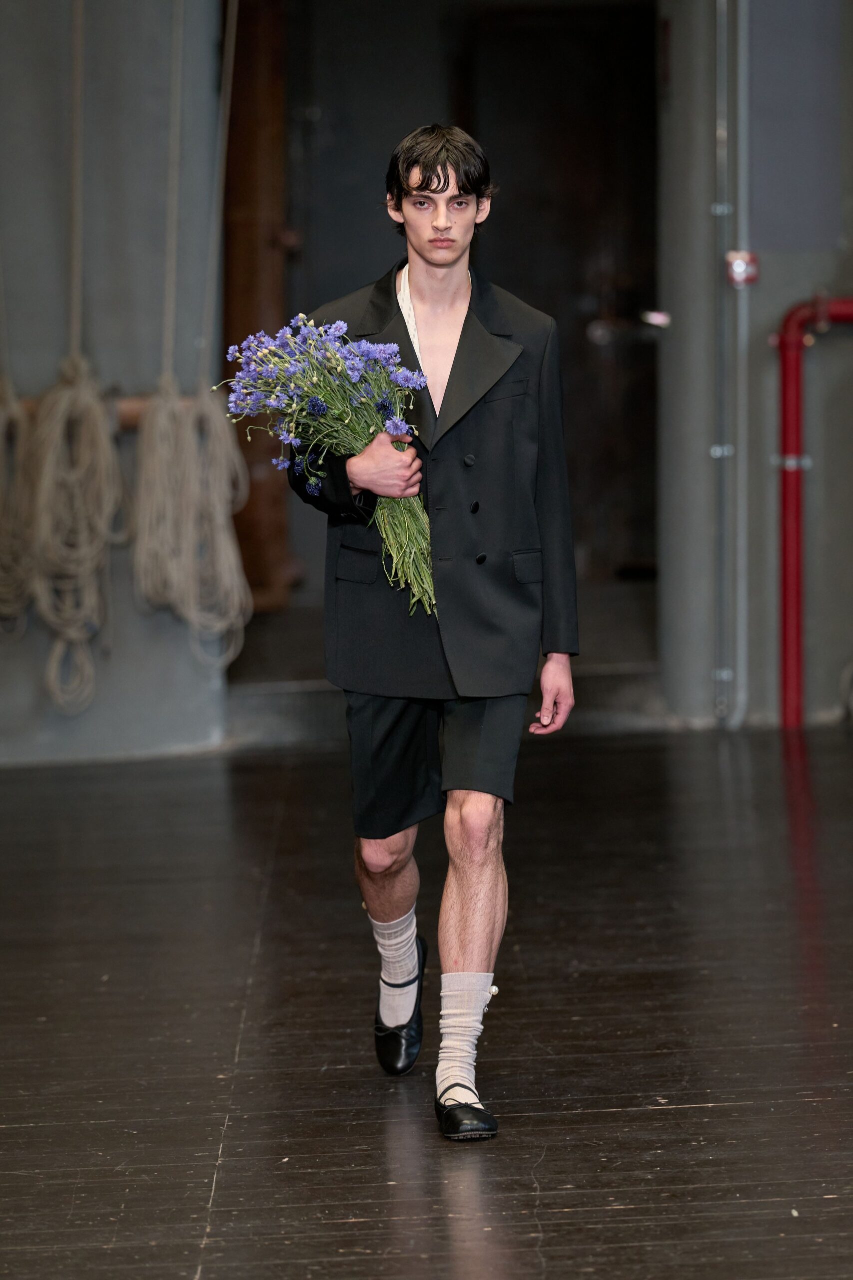 Simone Rocha Spring 2027 Menswear Look 1