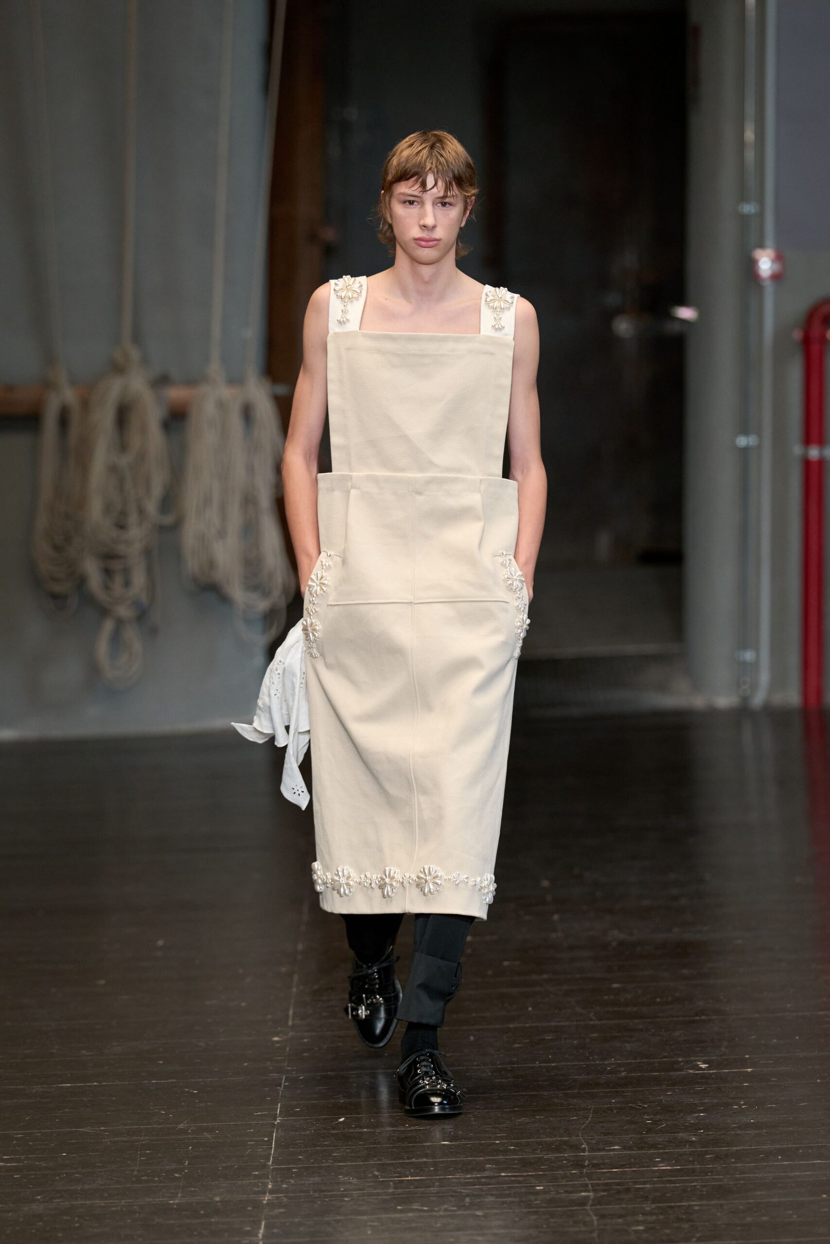 beige cotton sleeveless square-neck fitted pockets embroidered dress
