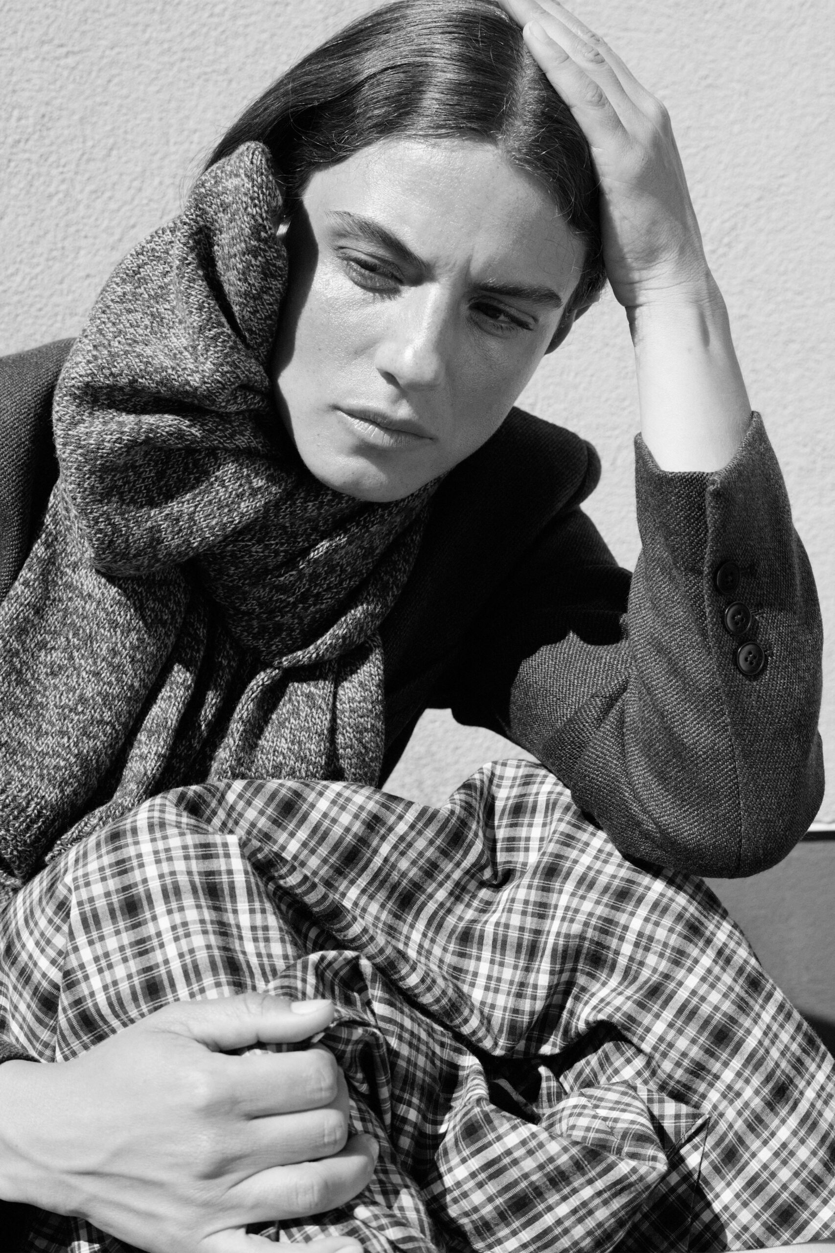 gray wool relaxed scarf