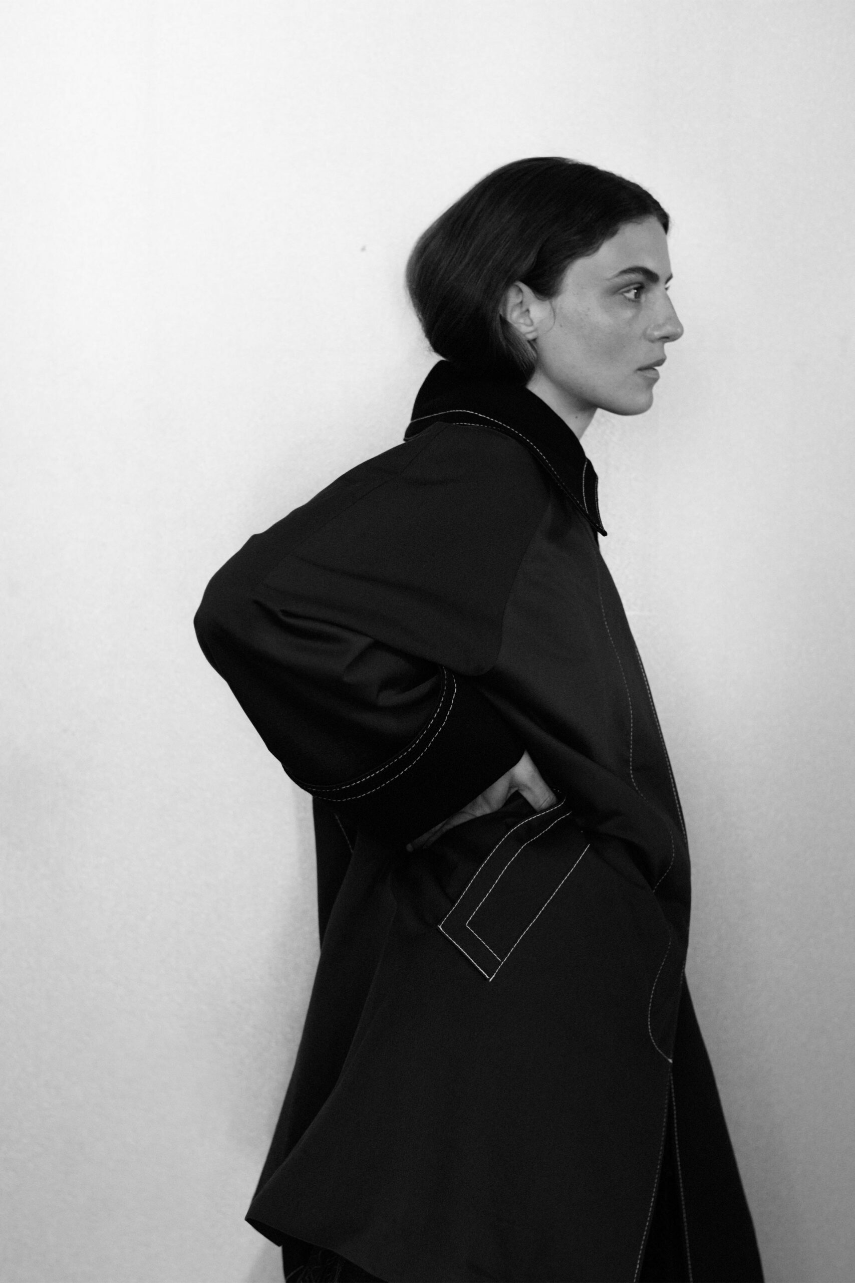 relaxed black cotton coat