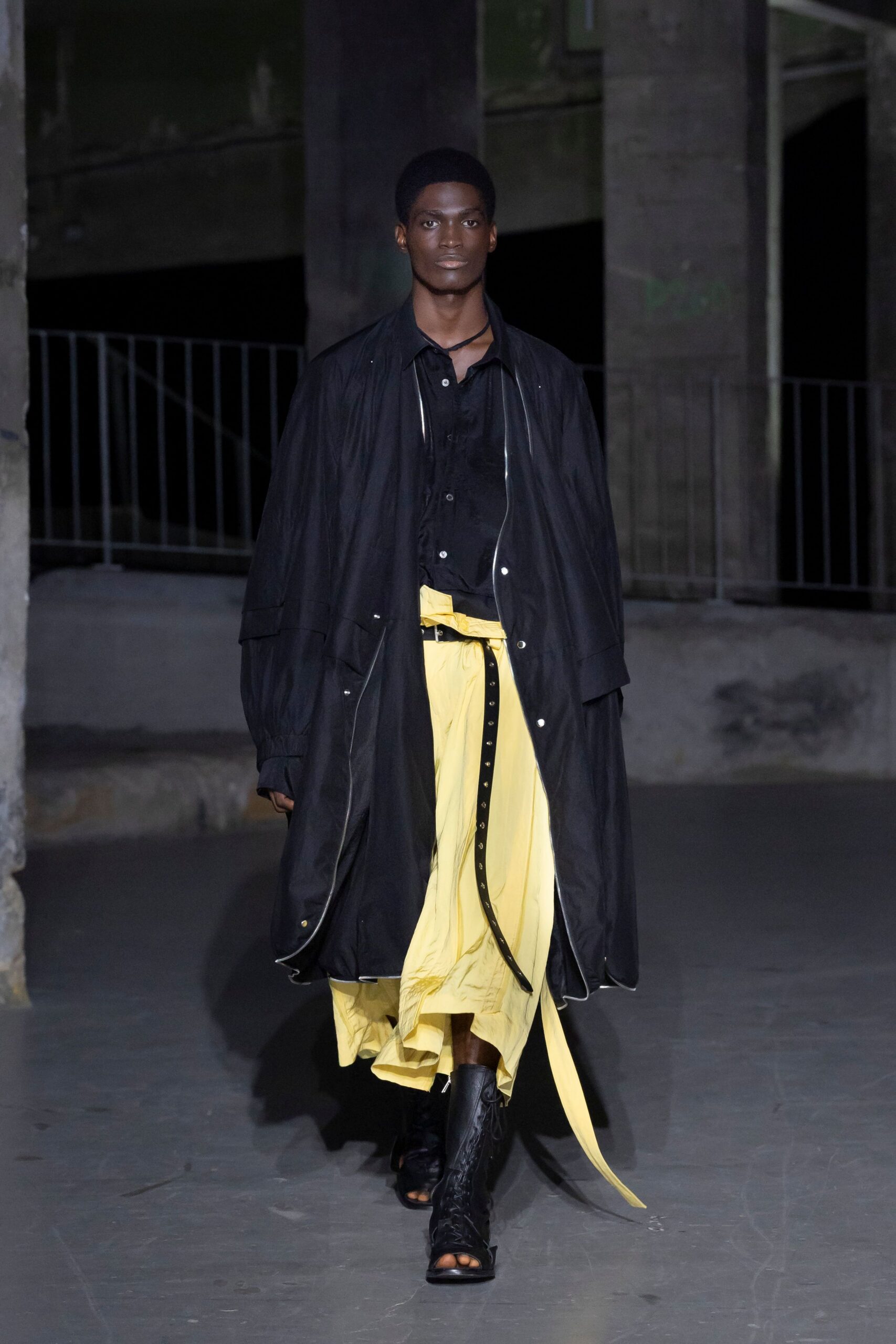 yellow cotton asymmetric fitted pleated skirt