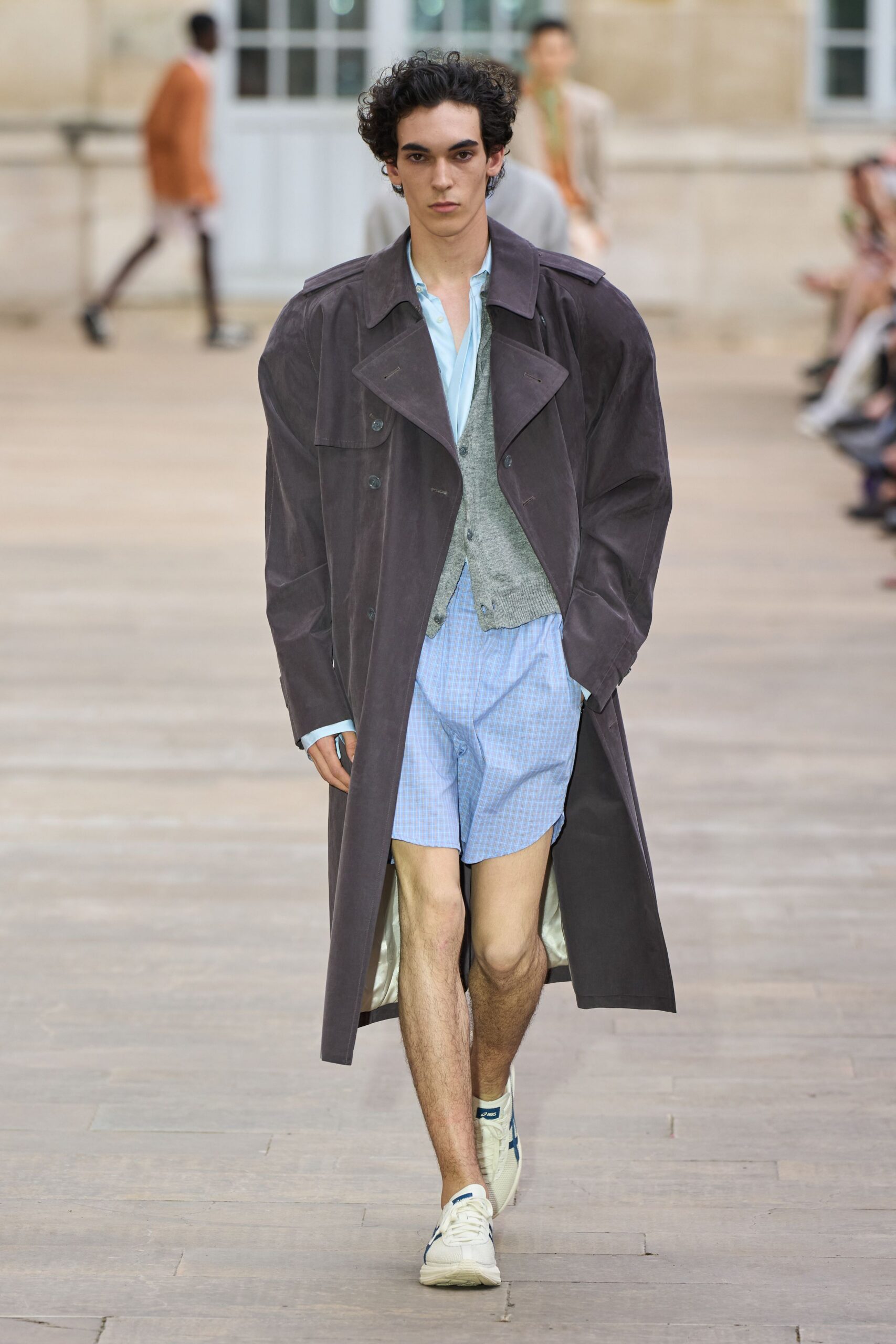 blue cotton relaxed checked short shorts