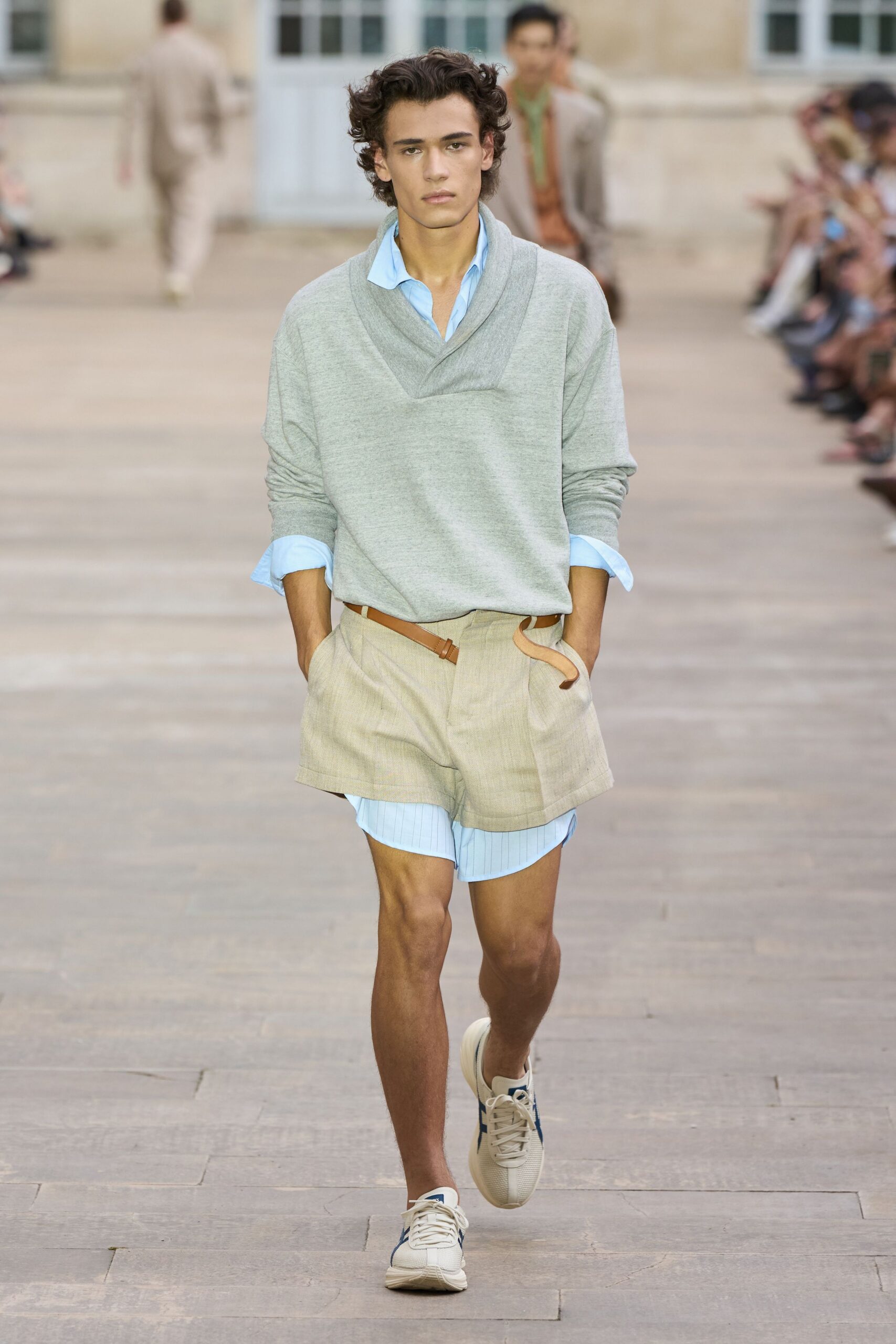 gray relaxed sweater with shorts