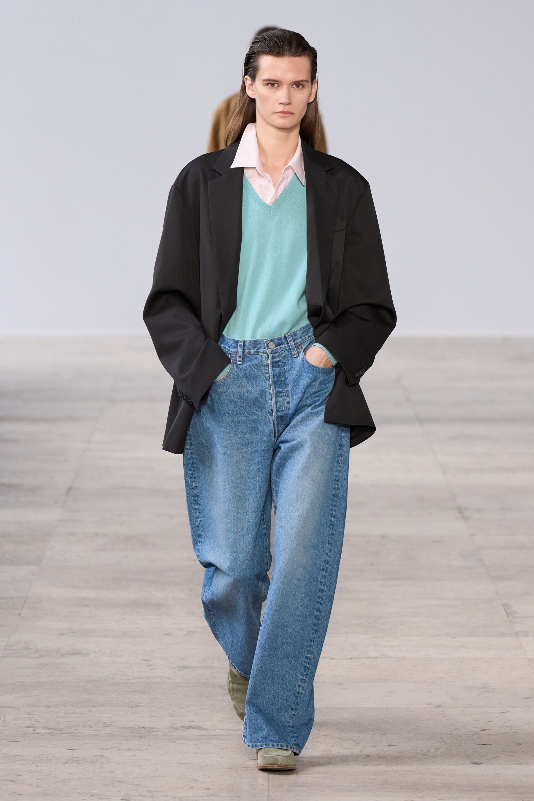 teal v-neck sleeveless fitted sweater