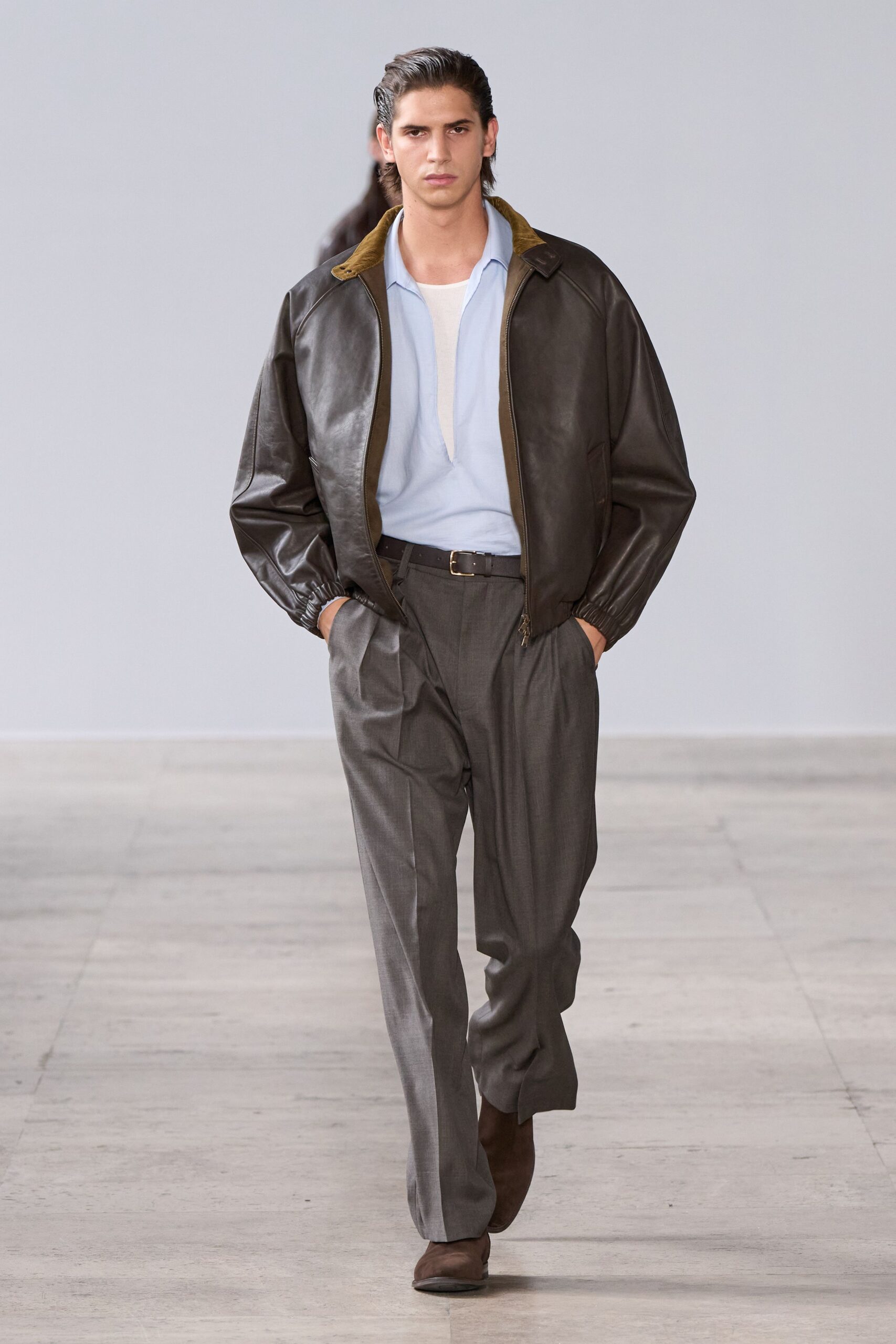 gray wool tailored pleated pants