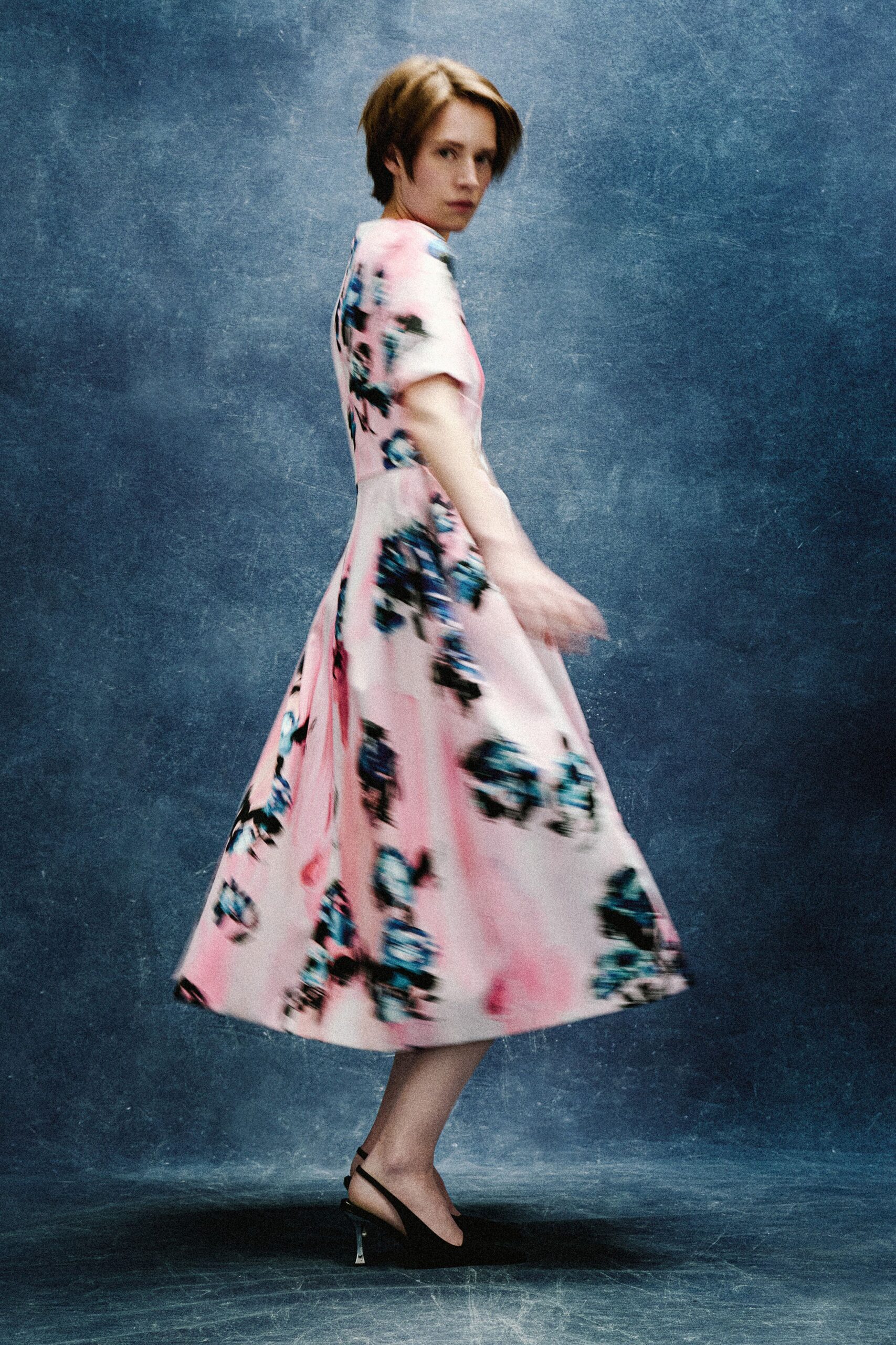 pink silk short-sleeve collared fitted floral tiered dress