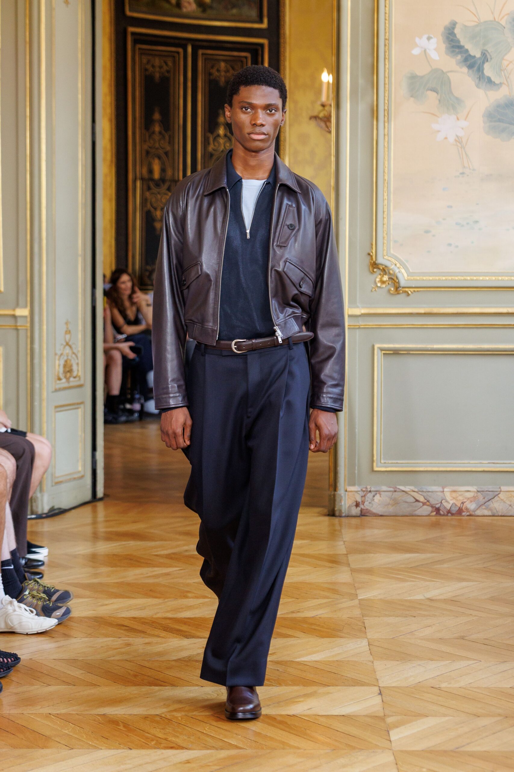brown leather jacket with black shirt