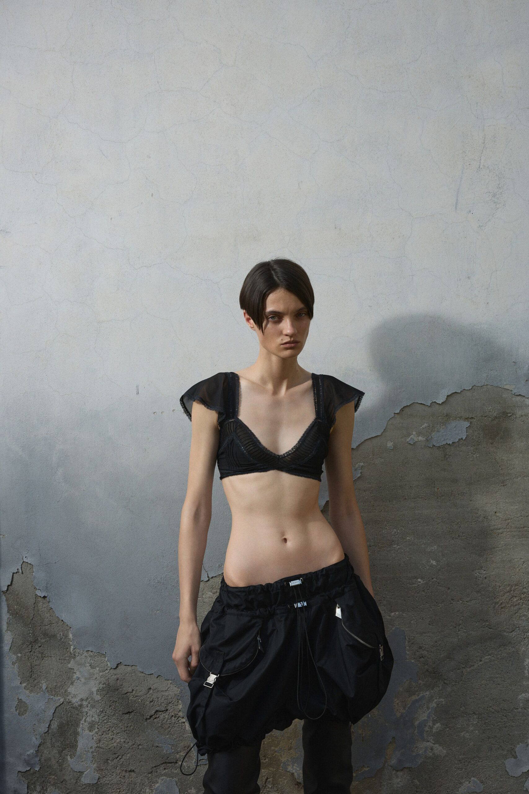 black mesh sleeveless v-neck fitted ruffled top