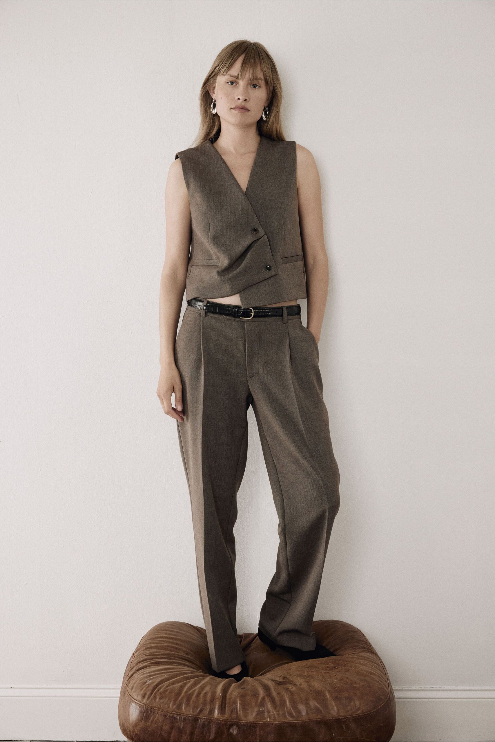 brown wool tailored straight-leg pants