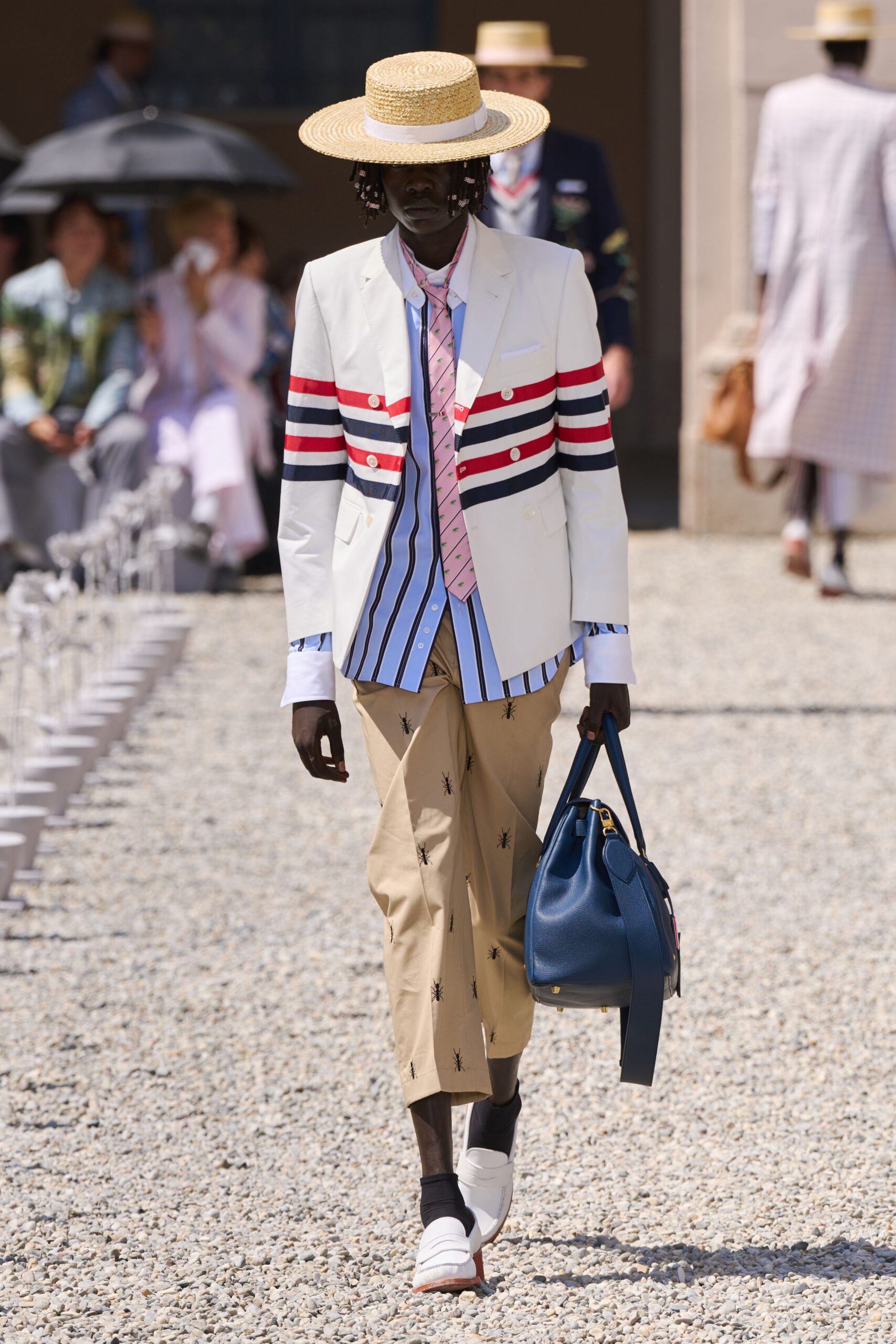 white long-sleeve collared structured color-blocked blazer