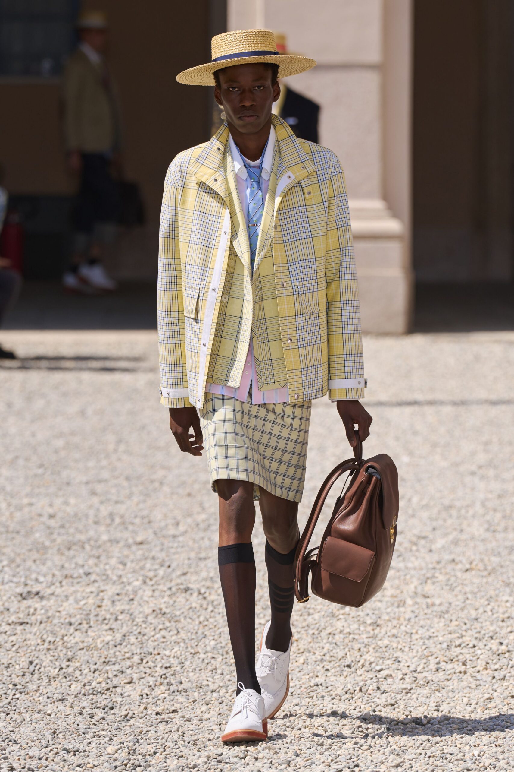 yellow fitted checked pencil skirt