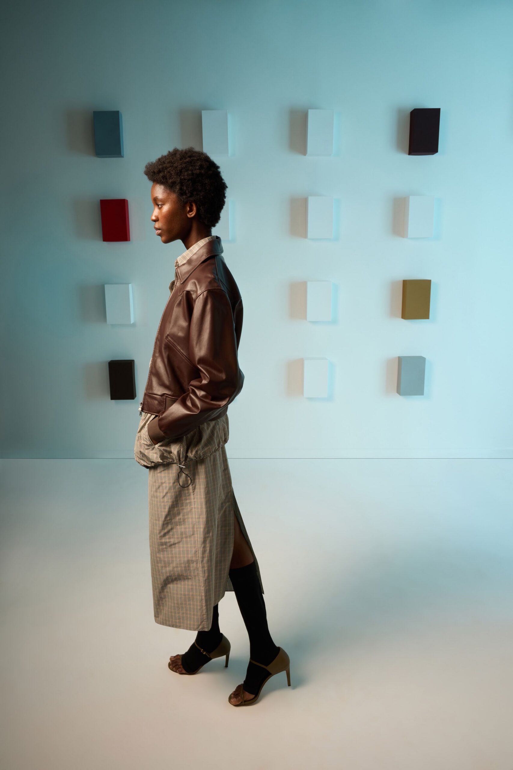 brown leather long-sleeve collared fitted jacket