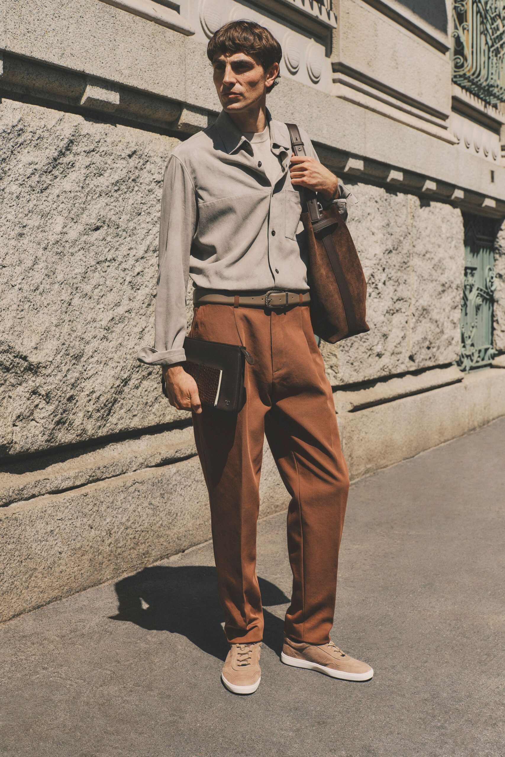 gray cotton long-sleeve collared relaxed shirt